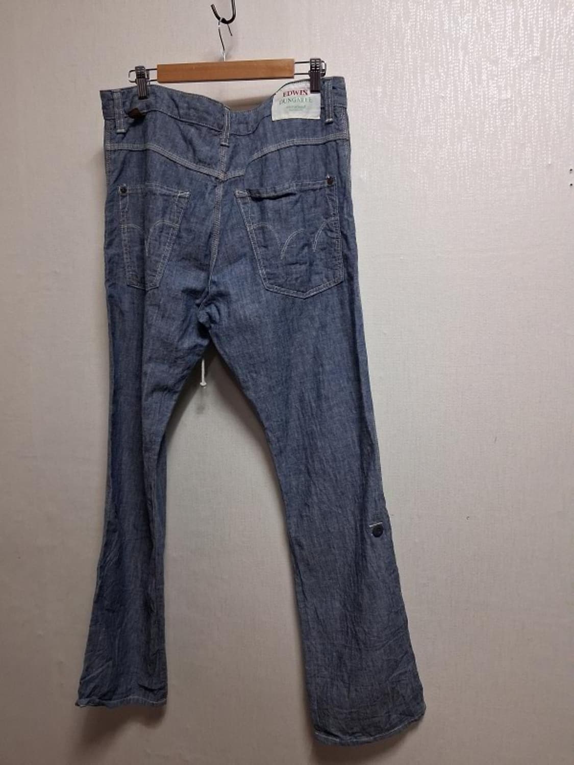 EDWIN DUN허리끈조절 내츄럴 해지블루 면  팬츠  34 끈조절

  상품이미지2