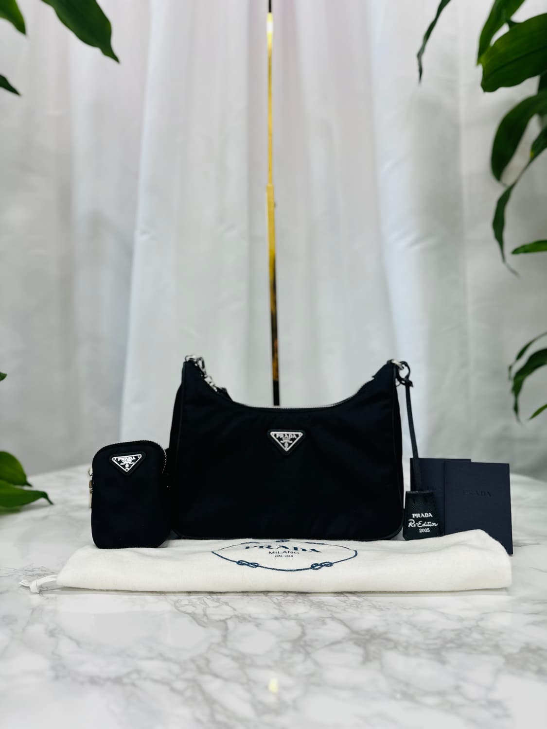 프라다 2005 리나일론 백 상품이미지2