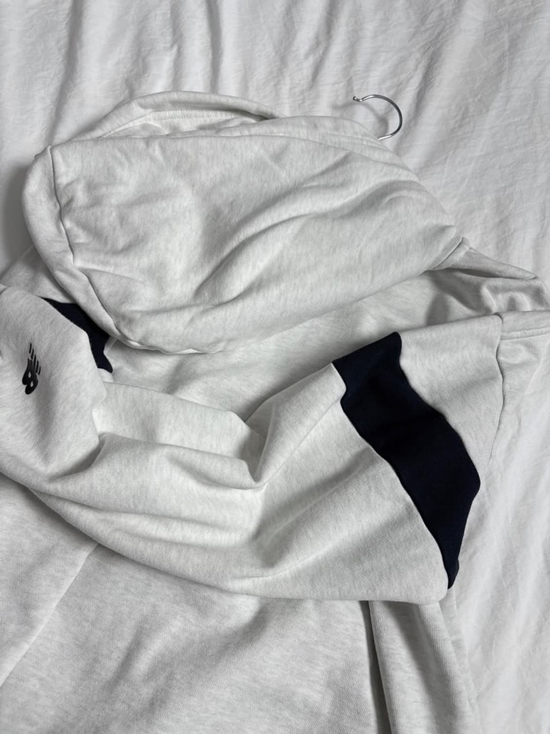 뉴발란스 반집업 후드티 상품이미지3