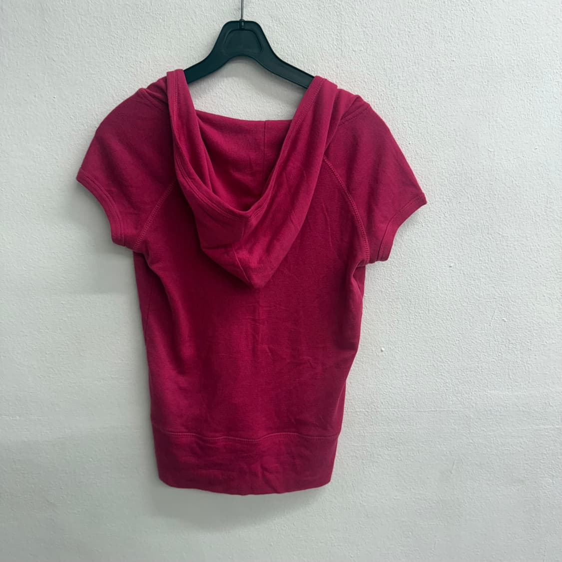 아베크롬비 Y2K 반팔 핑크 후드티 (L) 상품이미지3