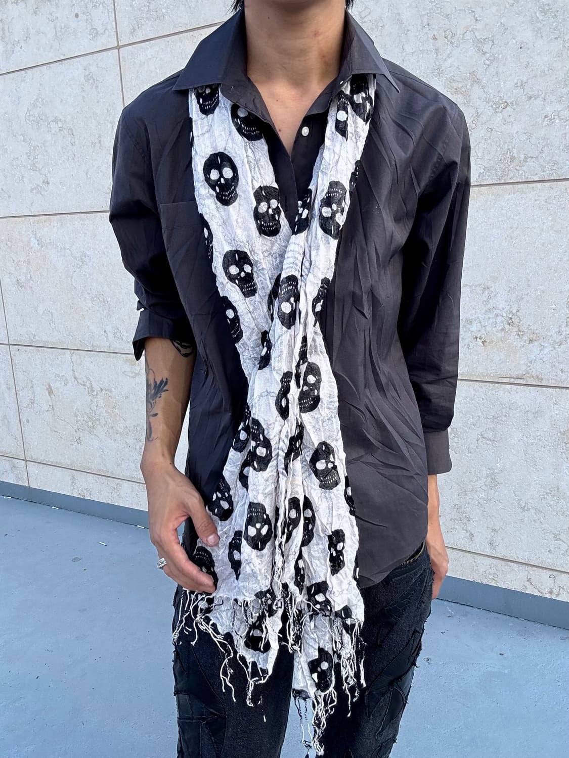 “Vintage” Skull Print Scarf 상품이미지1