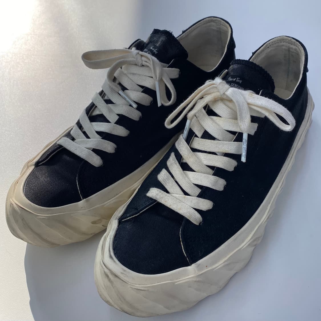 에이지 스니커즈 (AGE Sneakers) 상품이미지1