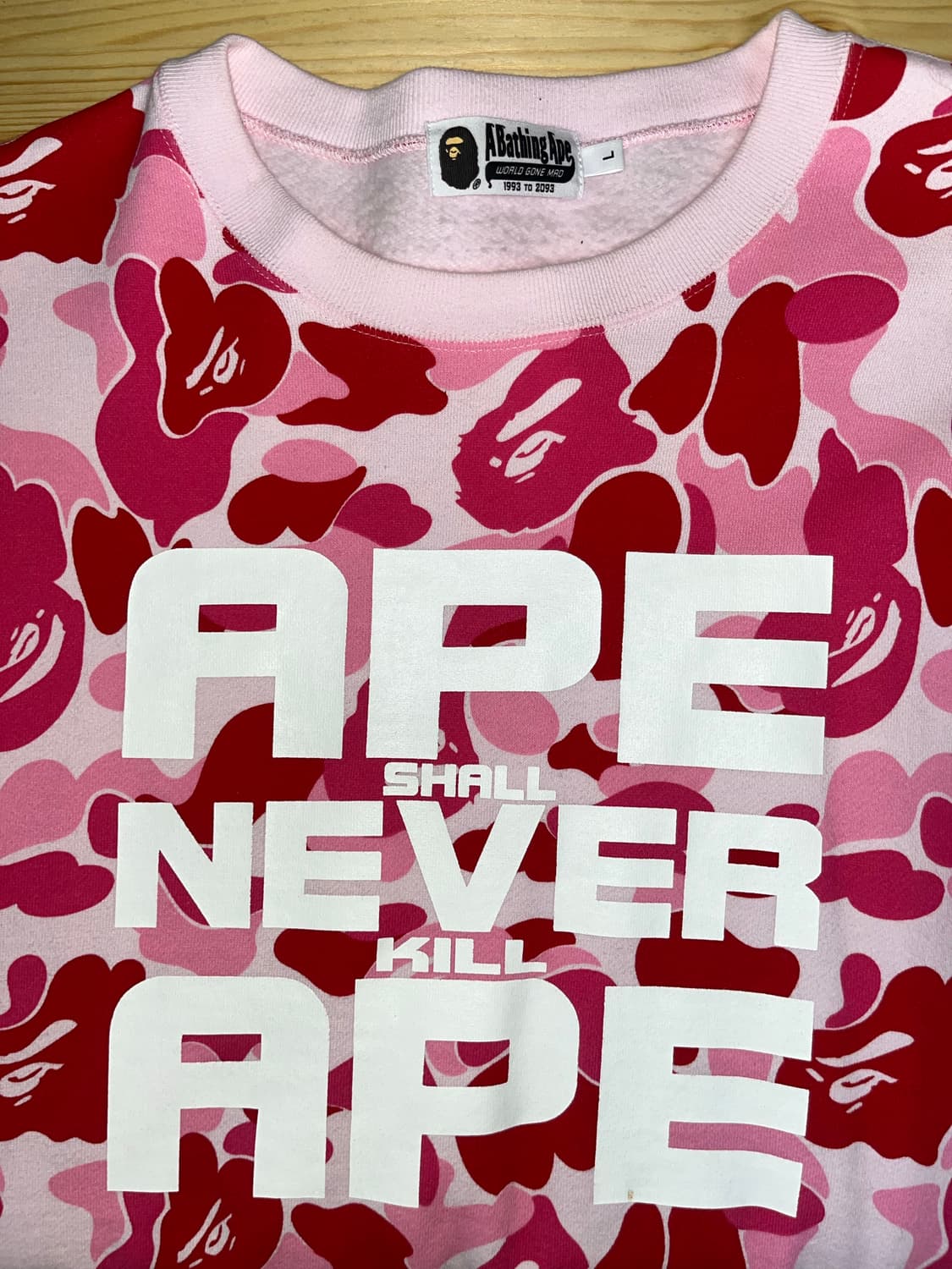 베이프 ASNKA 핑크 맨투맨 상품이미지2