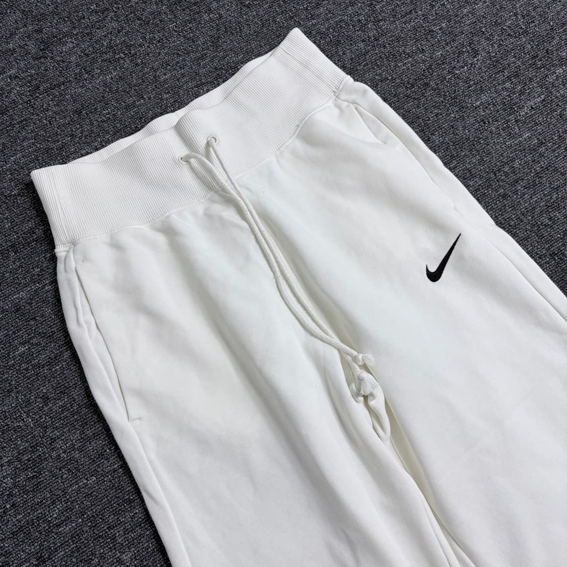 나이키 하이웨스트 와이드 스웻 팬츠 상품이미지2
