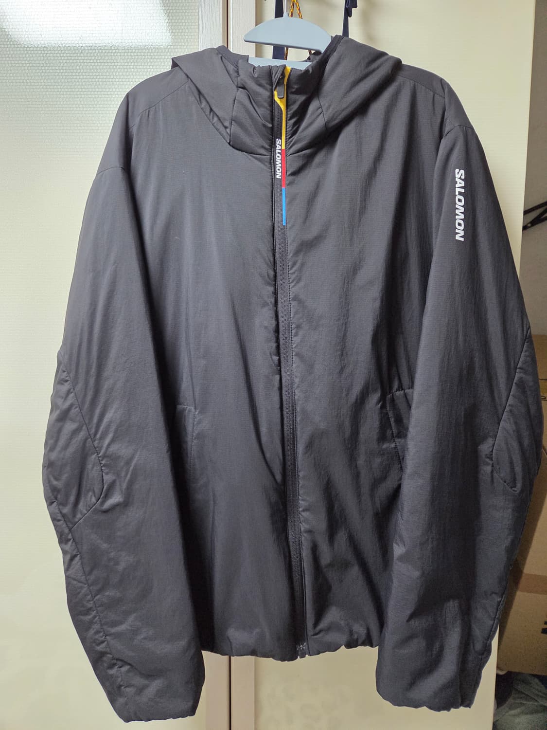 살로몬 모디세이 패딩팝니다.  상품이미지1