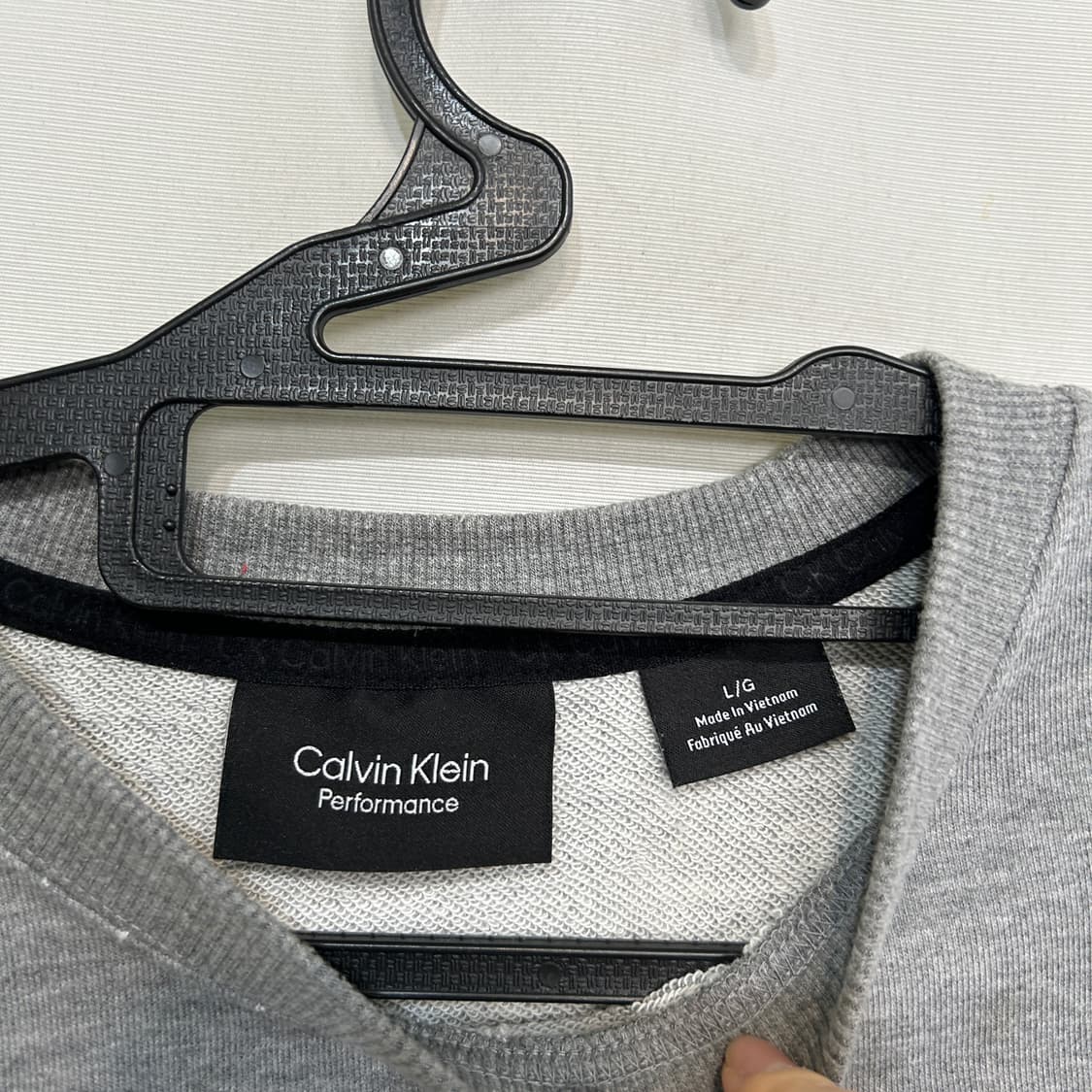 켈빈클라인 퍼포먼스 맨투맨 티셔츠 100 남성 상품이미지2