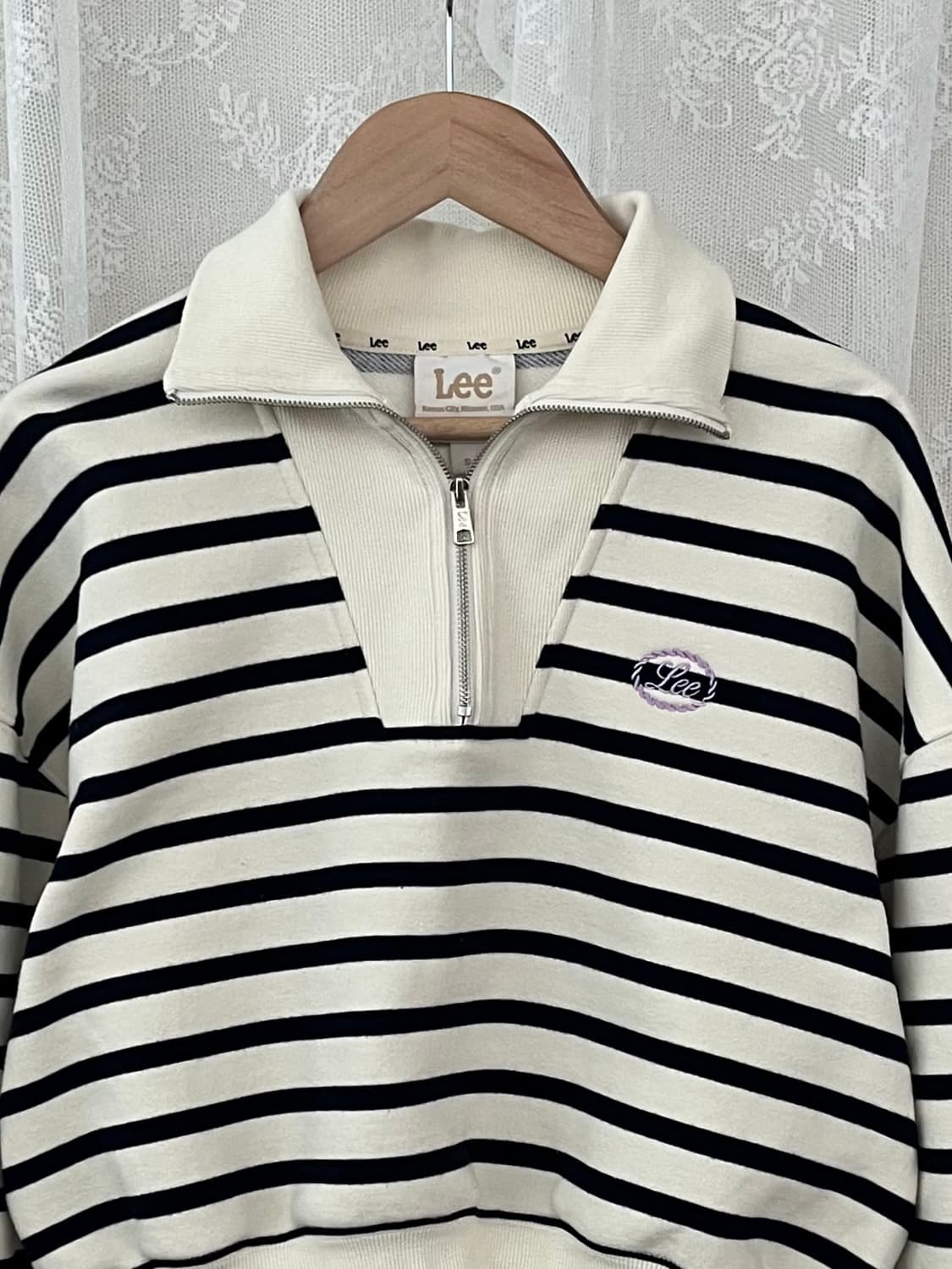 S) 리 Lee 24FW 스트라이프 하프집업 크롭 맨투맨 상품이미지3