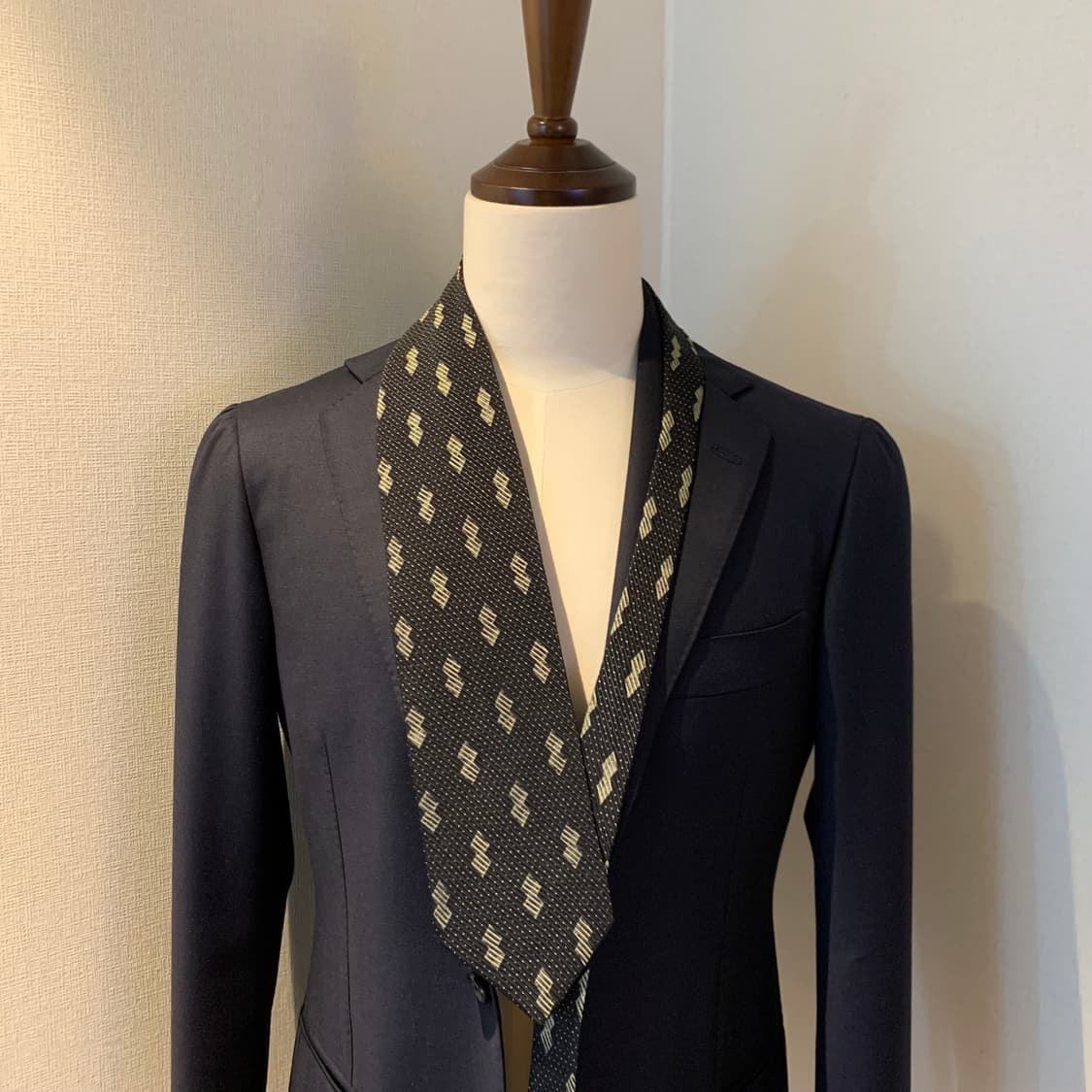엠포리오 아르마니 명품 블랙 정장넥타이 클래식 빈티지타이 상품이미지1