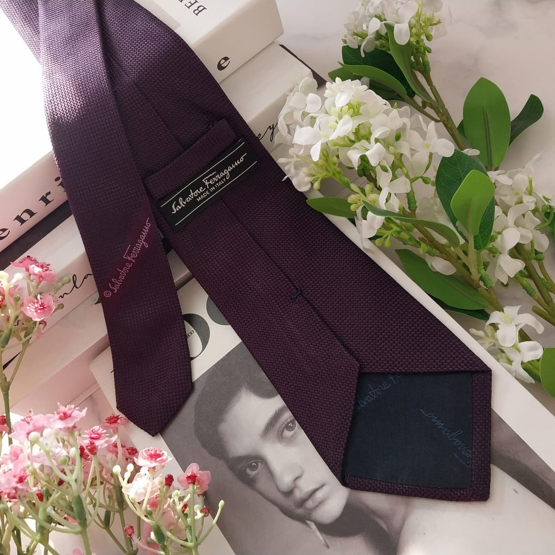 페라가모 실크 퍼플 자수 로고 넥타이 8.3cm A+등급 K1504
 상품이미지6