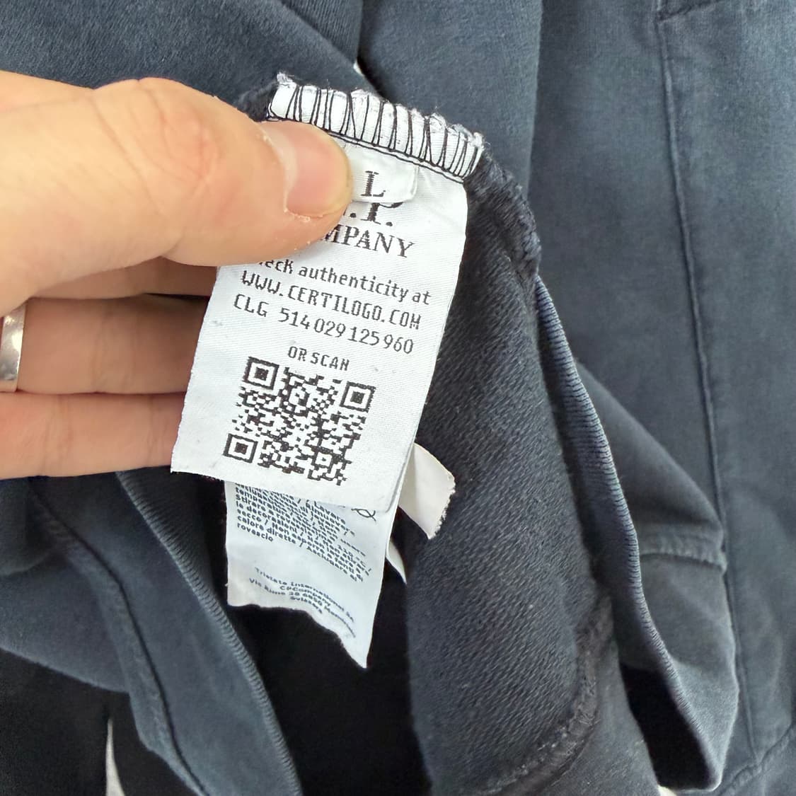 CP 컴퍼니 렌즈 반집업 스웻 셔츠 상품이미지9