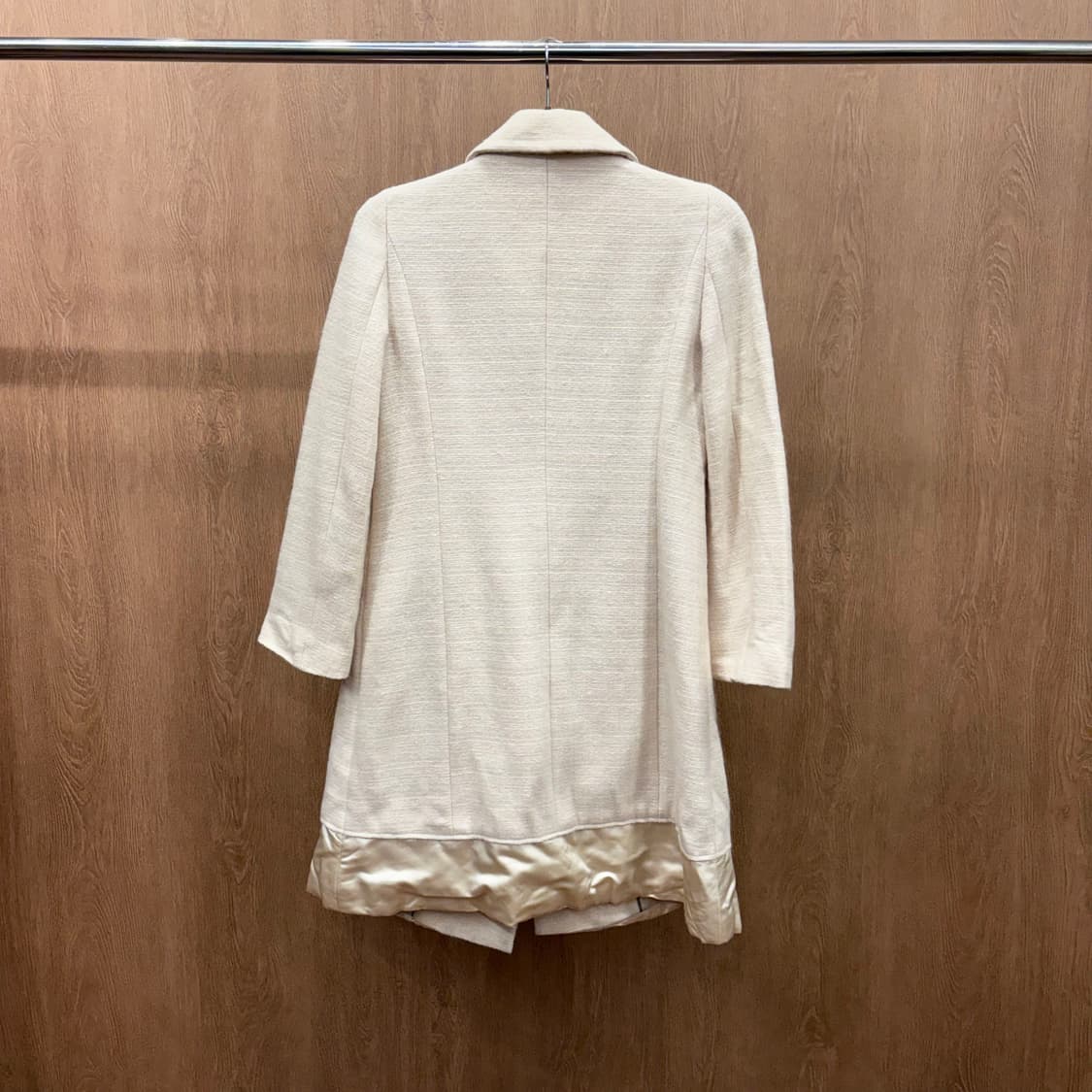 마인 울 블렌드 롱 코트 밑단 패딩 믹스 사이드 포켓 디테일 크림 베이지 상품이미지3