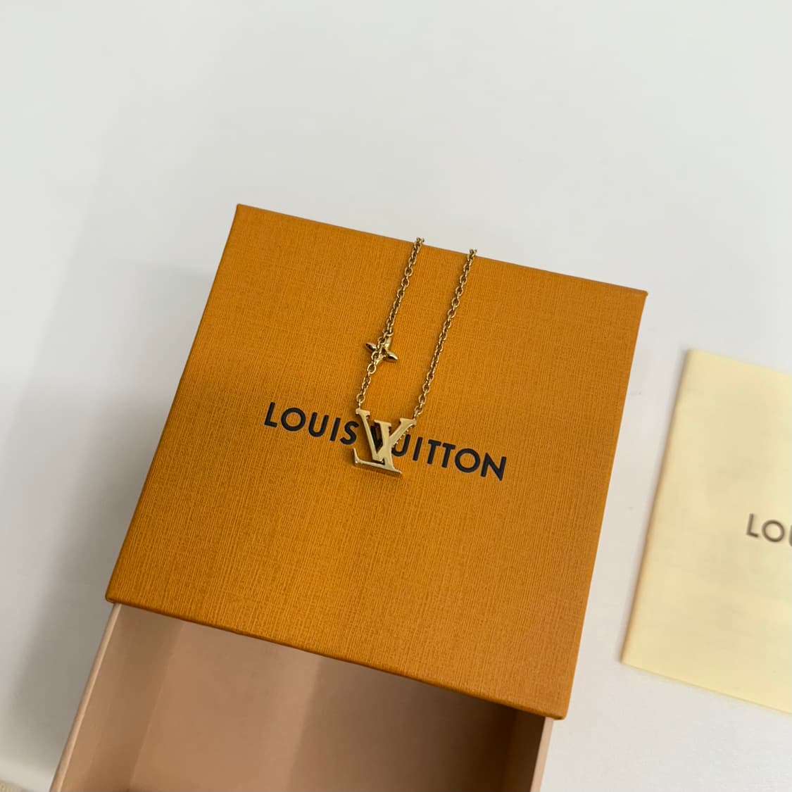 [정품] 루이비통 아이코닉 목걸이 상품이미지4