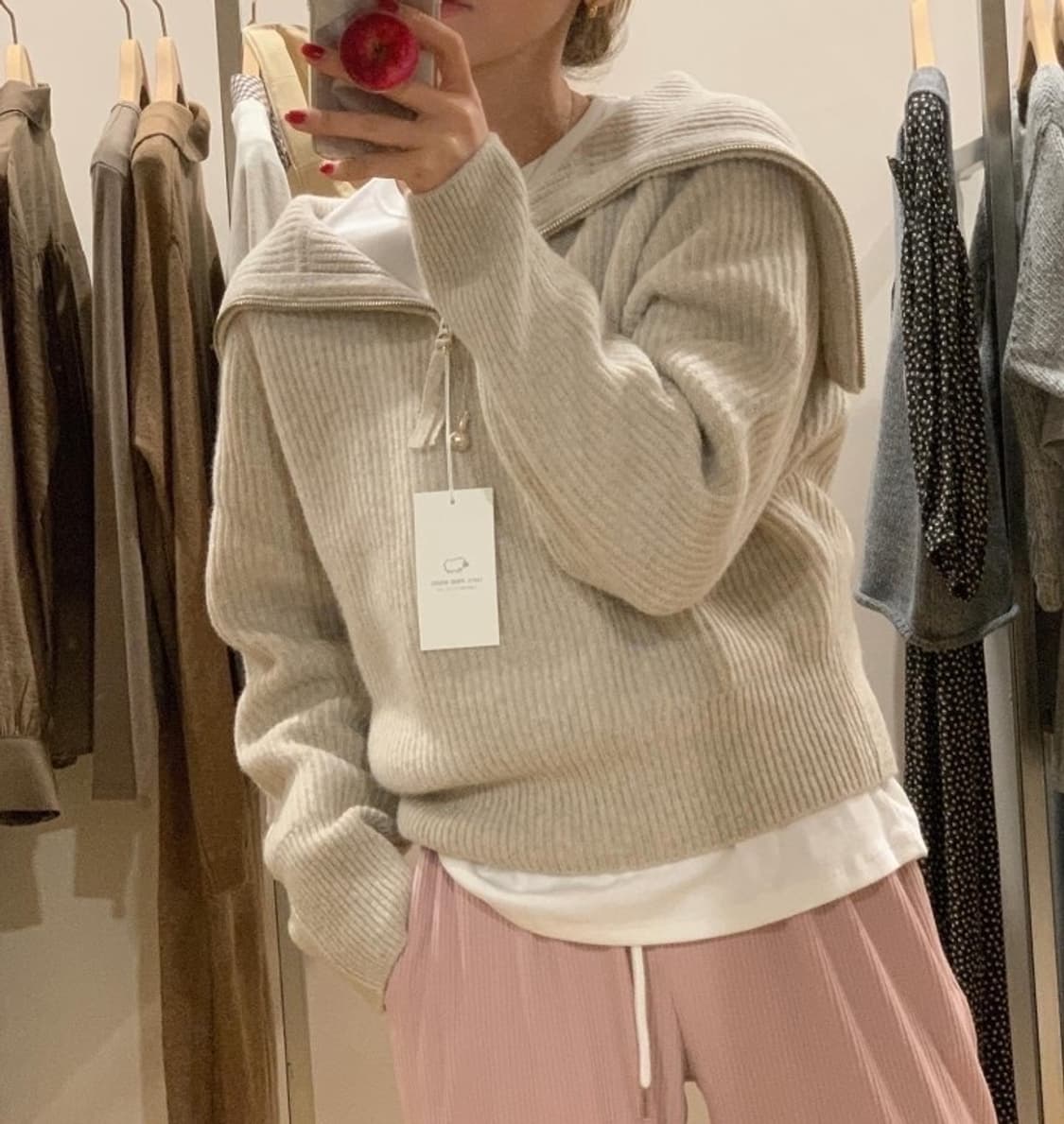 러빈데어 하프집업니트(베이지) 상품이미지1