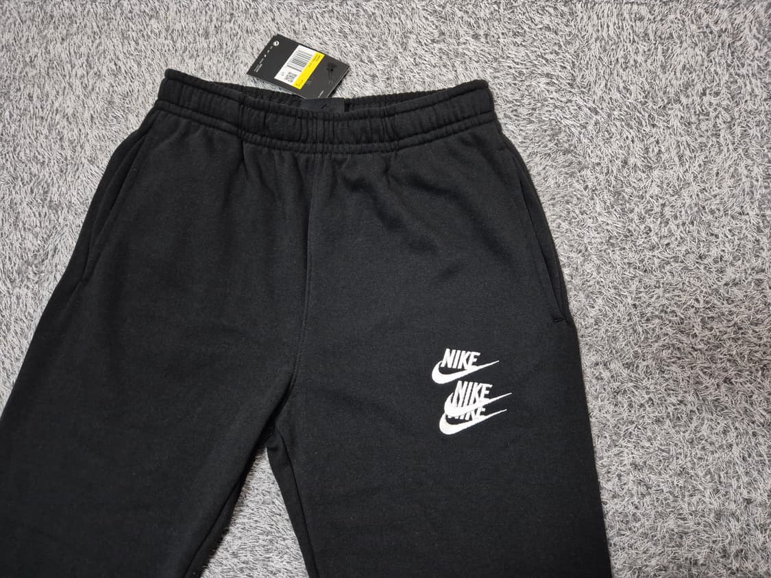 [새상품]나이키 남성 월드투어 스웨트 조거팬츠 S 상품이미지2