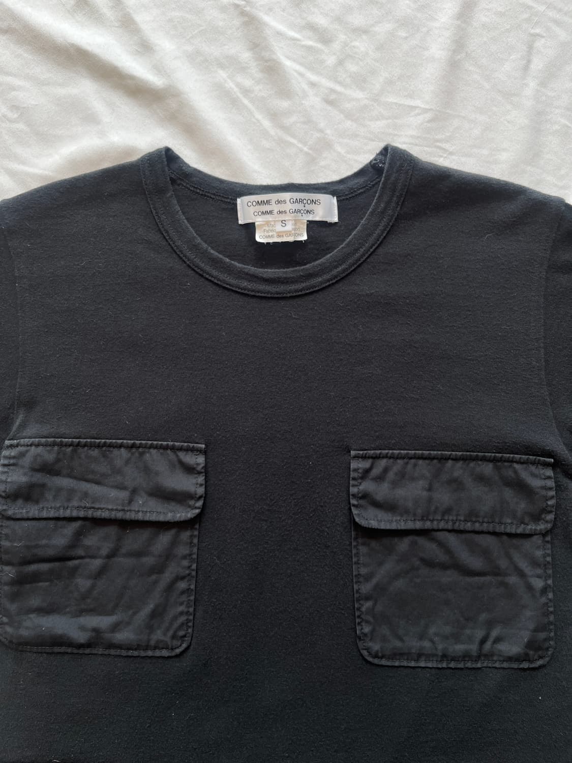 2018 꼼데가르송 실 사용이 가능한 포켓들 반팔 티셔츠 상품이미지2
