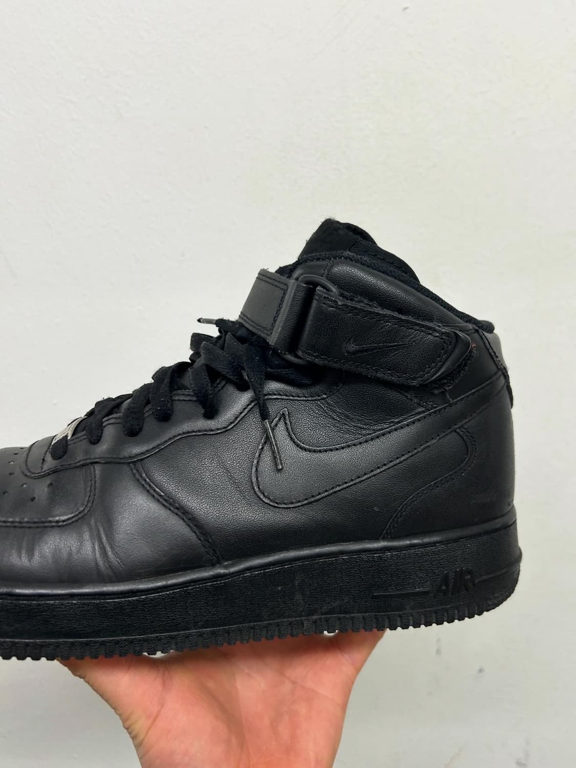 나이키 에어포스1 미드 올블랙 280 상품이미지2