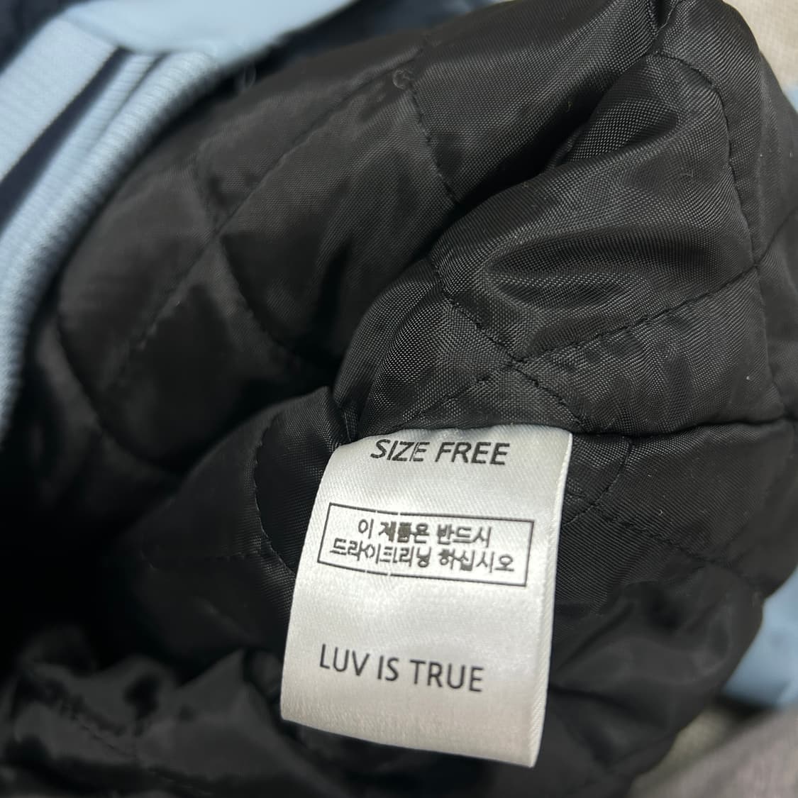 러브이즈트루 바시티자켓(F) 상품이미지4