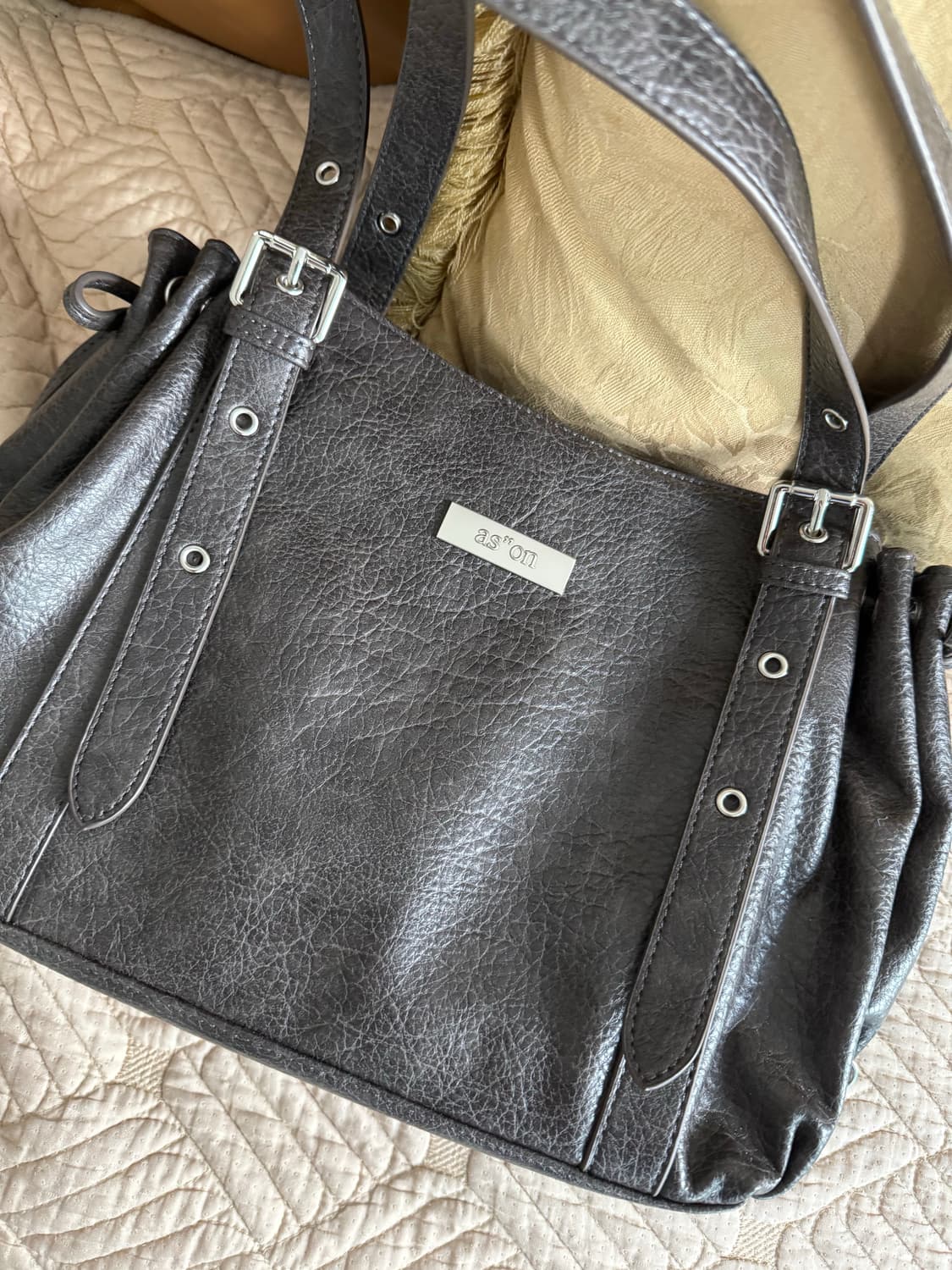 애즈온헤븐백 브라운 상품이미지3