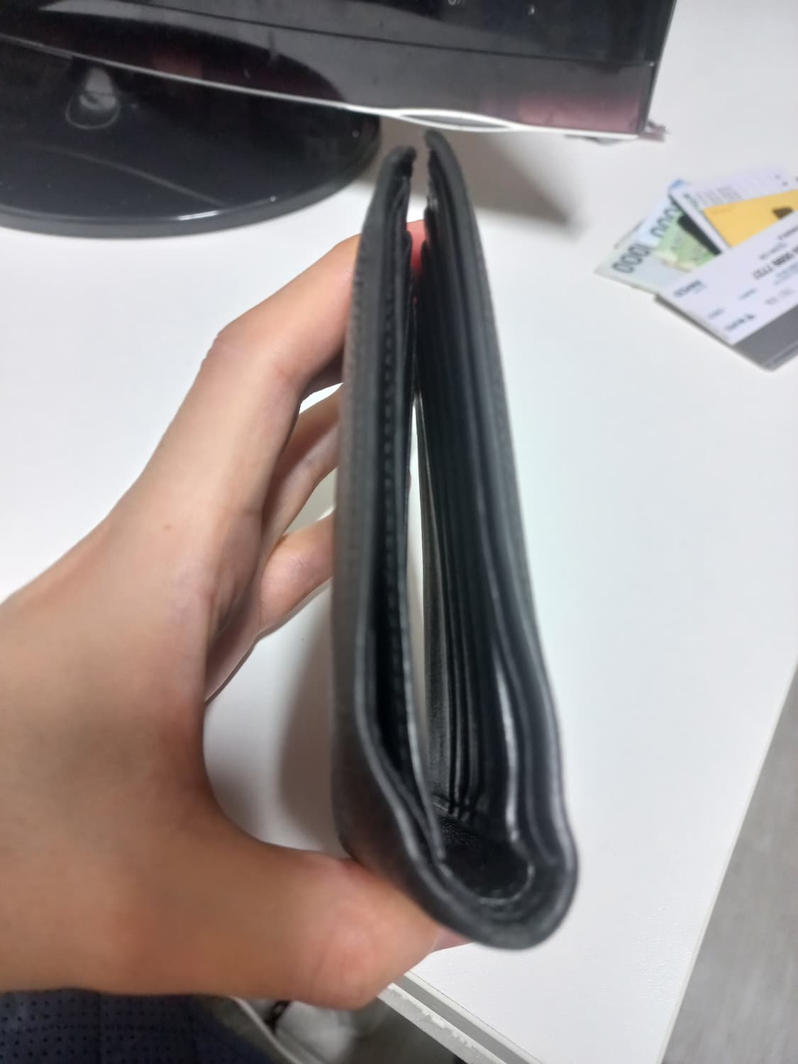 발렌시아가 반지갑 상품이미지3