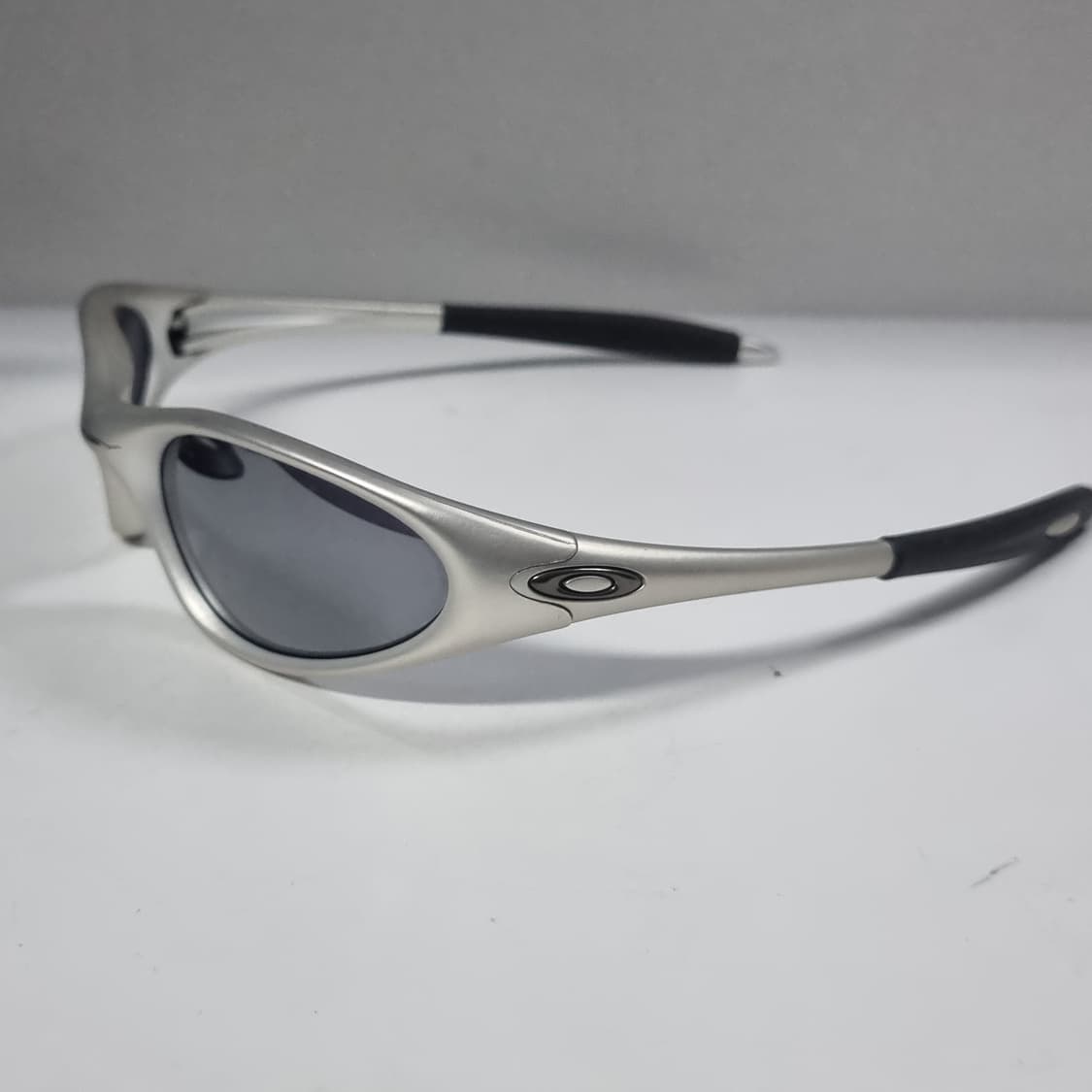 오클리 미뉴트 1.0 FMJ 5.56 미사용 상품이미지4