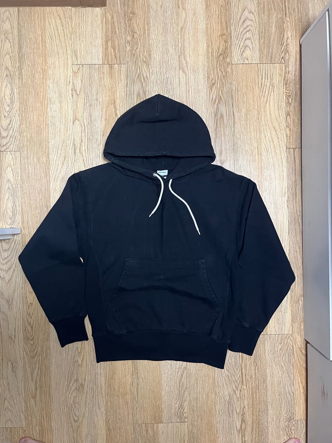 아웃스탠딩 리버스 헤비 후드 스웻 블랙 상품이미지2