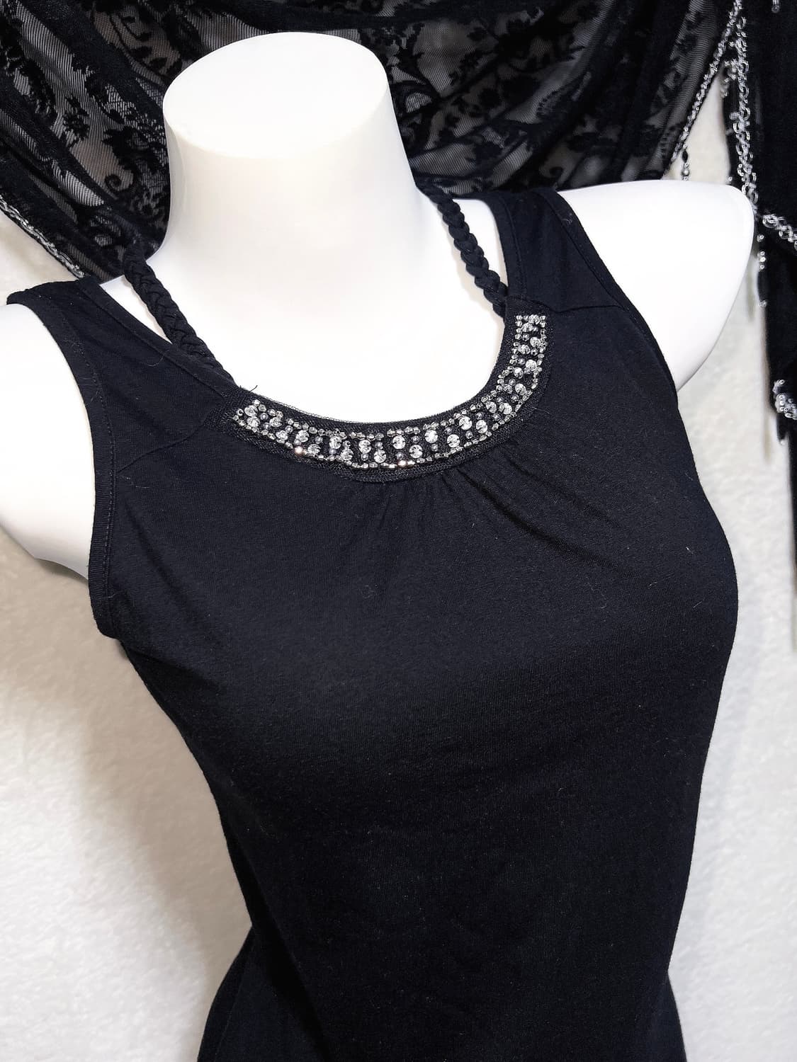 로맨틱고딕 고스펑크 갸루 비즈 큐빅 홀터넥 슬리브리스 나시 핀터 로걀탑 상품이미지2