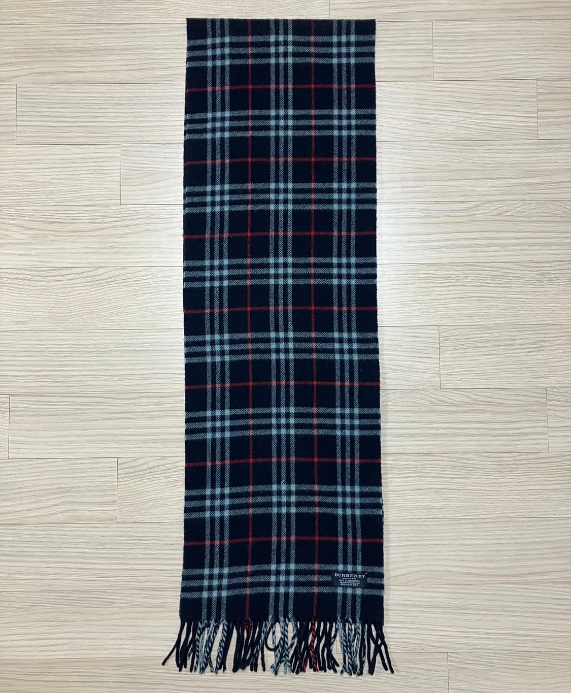 [정품] 버버리 네이비 노바체크 램스울 머플러 (burberry) 상품이미지3