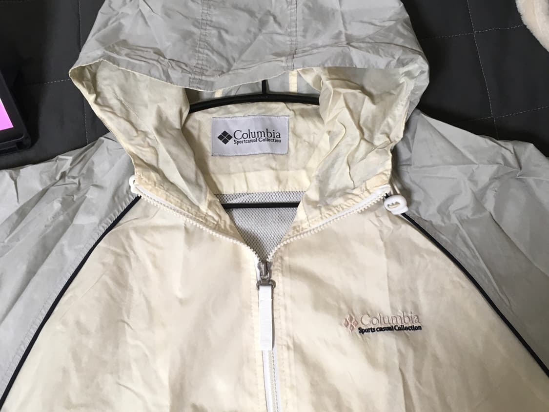 Columbia 옐로우그레이 바람막이 상품이미지3