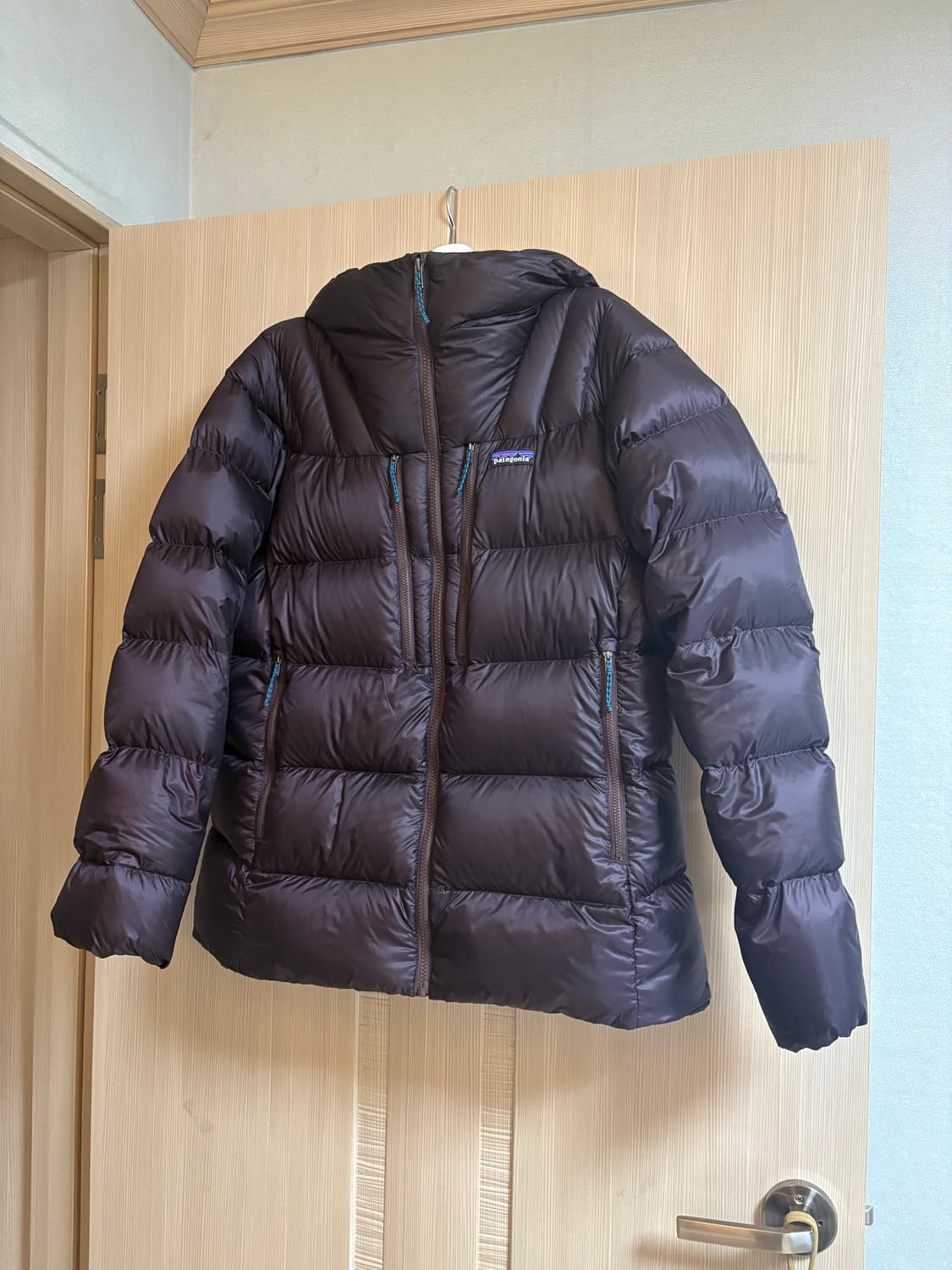 파타고니라 피츠로이 구스다운 딥퍼플 새상품 상품이미지1