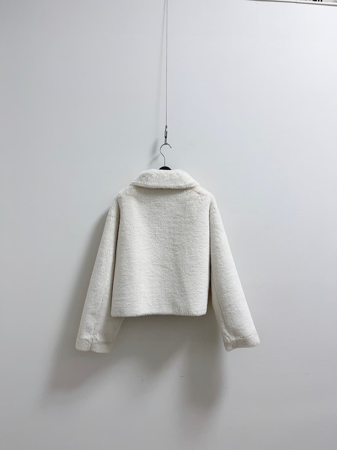 도프셉 화이트 퍼 자켓  상품이미지6