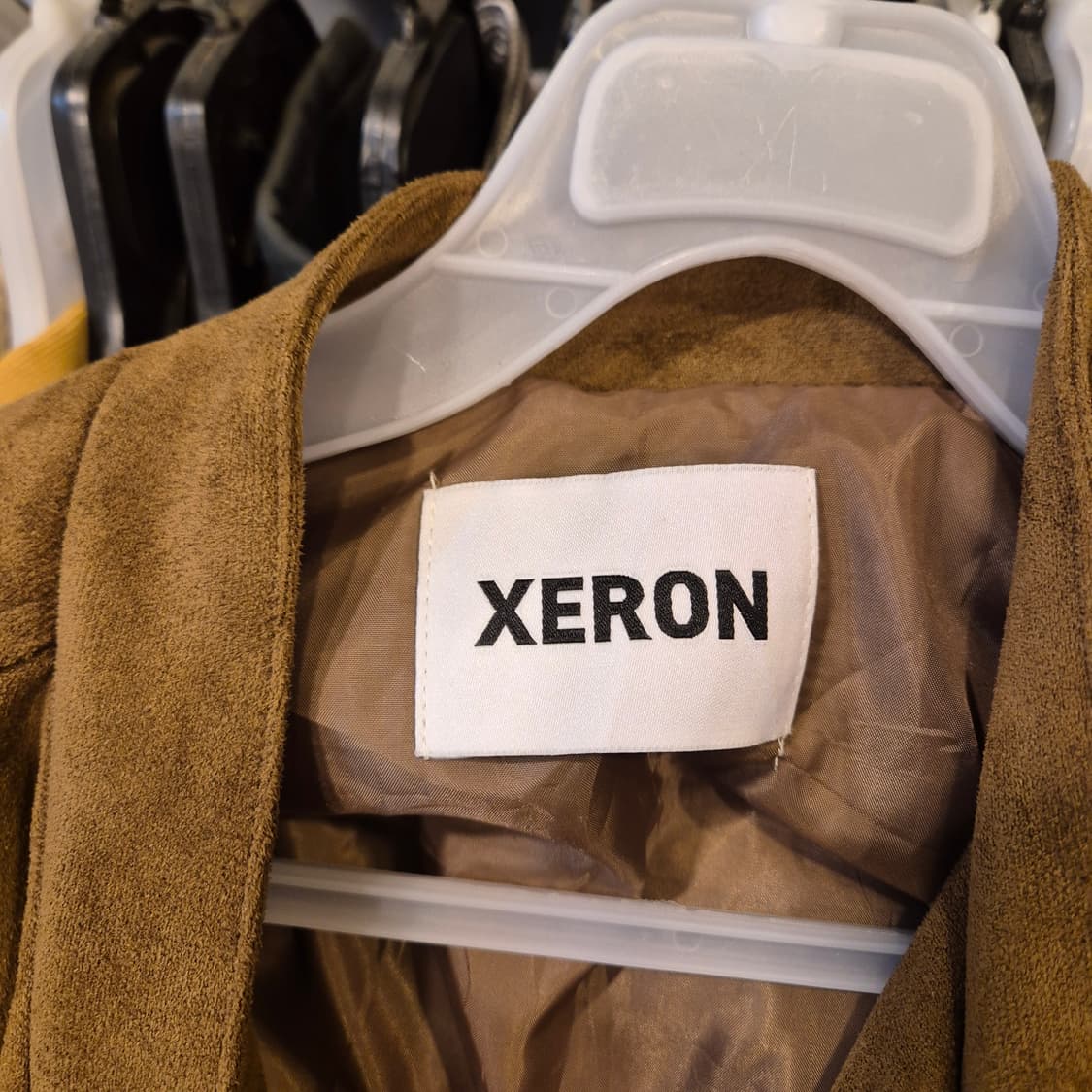 FREE(착샷잇음) 브라운 차이나카라 스웨이드자켓  상품이미지5