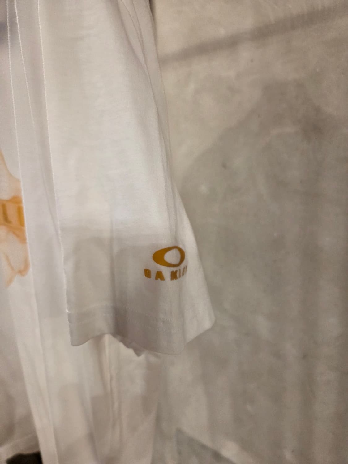 오클리 티셔츠 상품이미지3