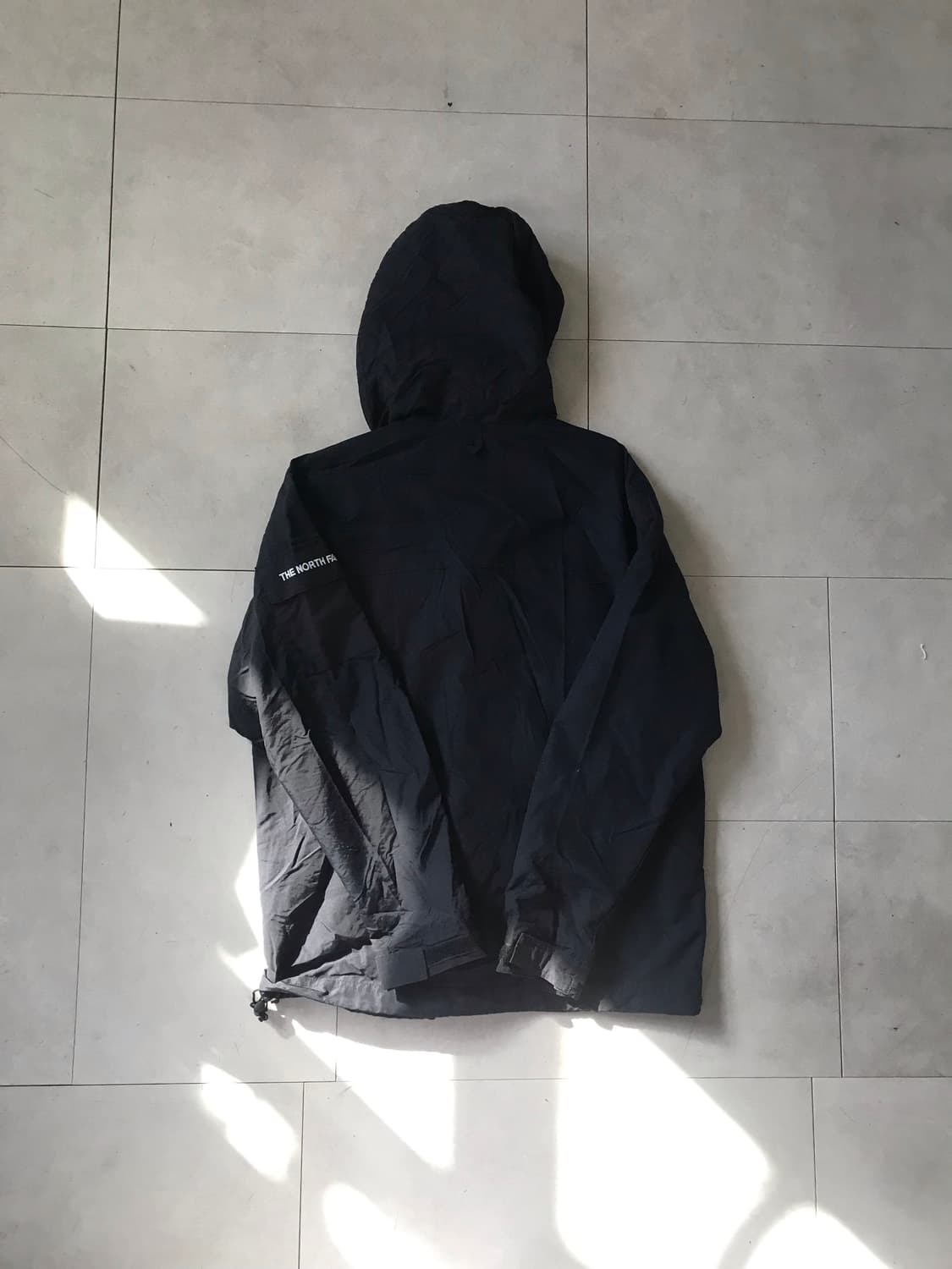 노페 블랙 포켓 바람막이 상품이미지7