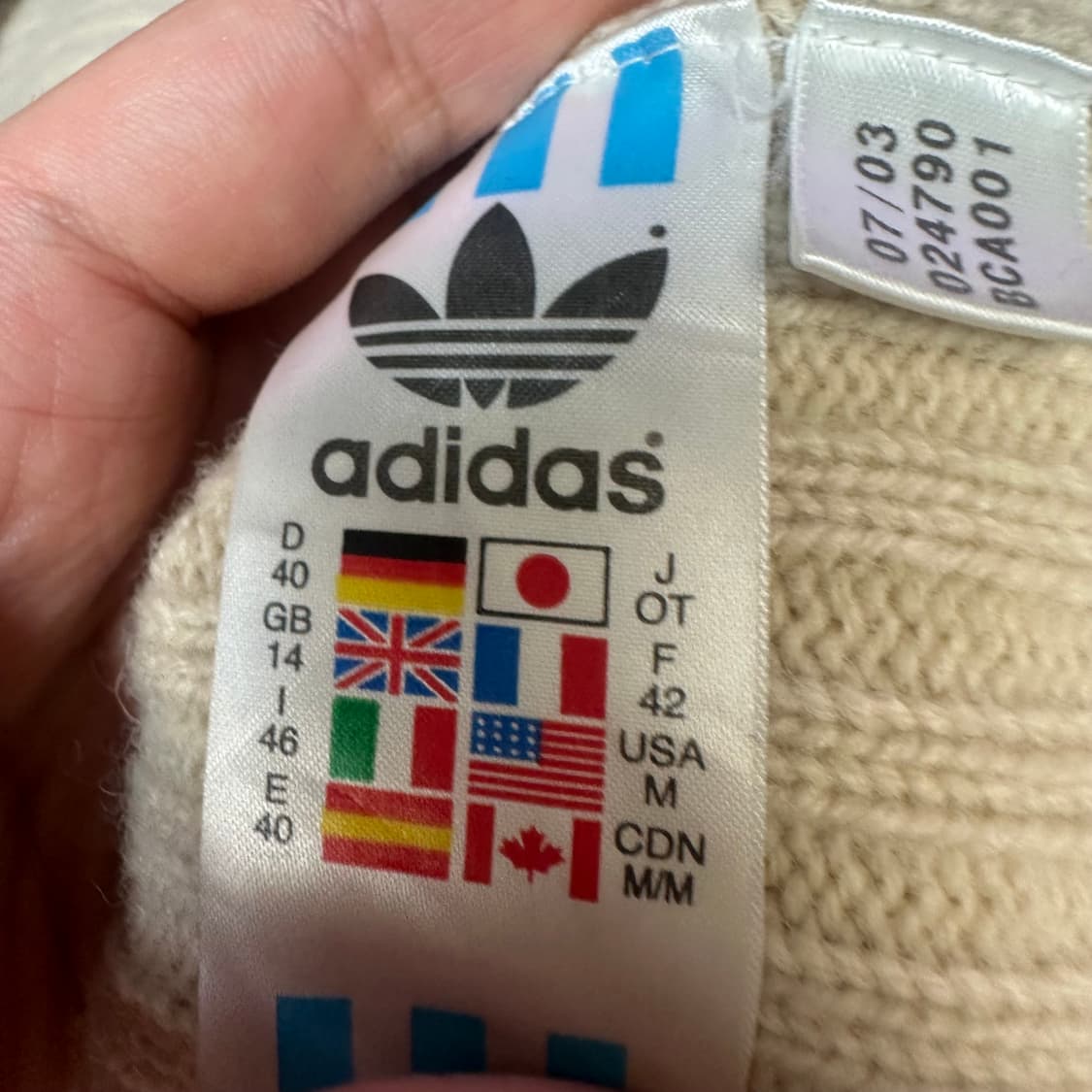 아디다스 빈티지 올드스쿨 아이보리크롭니트집업 M 상품이미지4