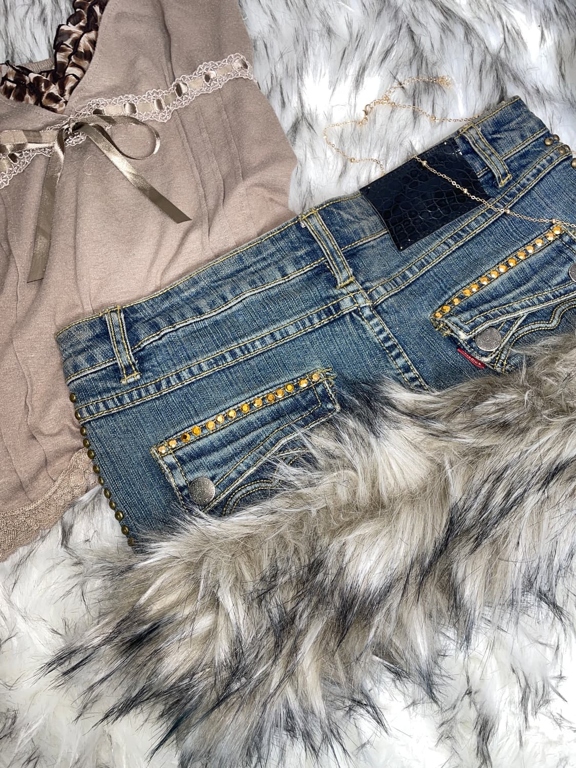 빈티지 퍼 커스텀 스터드 스커트 로우라이즈 상품이미지4