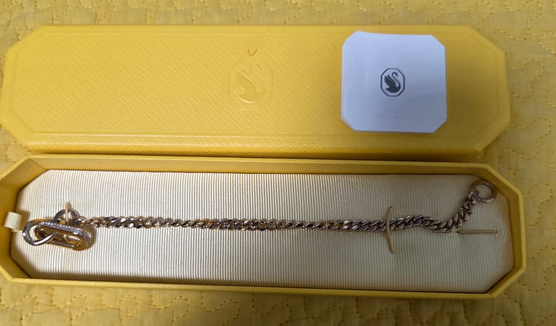 새제품)스와로브스키 NCT도영 팔찌XL  정품  상품이미지5