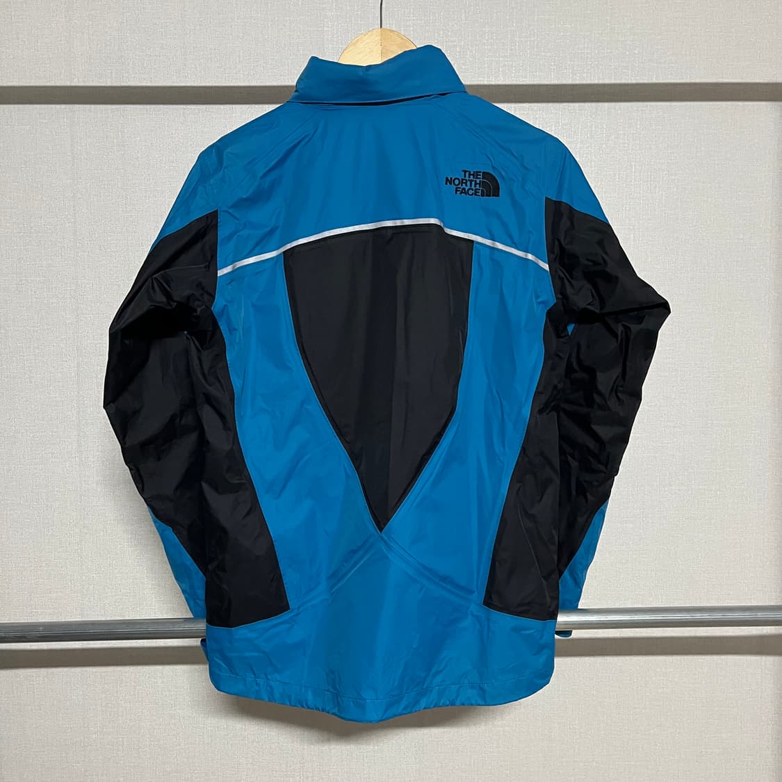 노스페이스 바람막이 90 상품이미지2