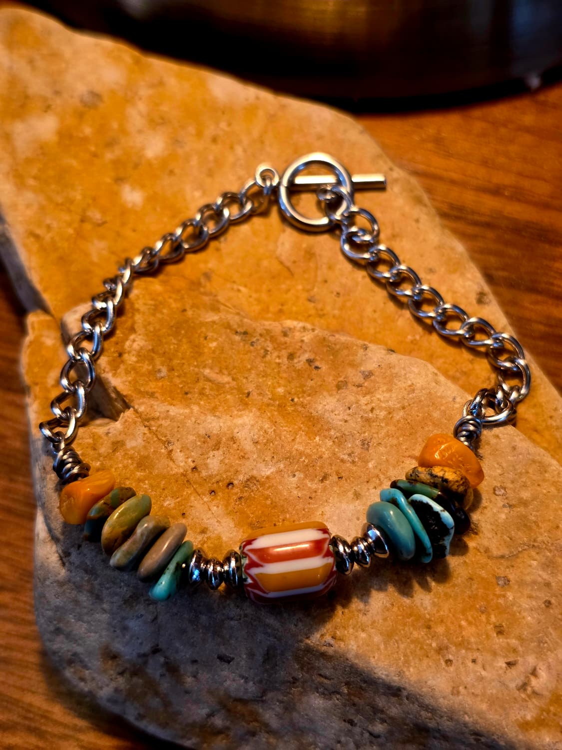 “Dust Trail”써지컬 과 자연의 조화 bracelet 상품이미지1