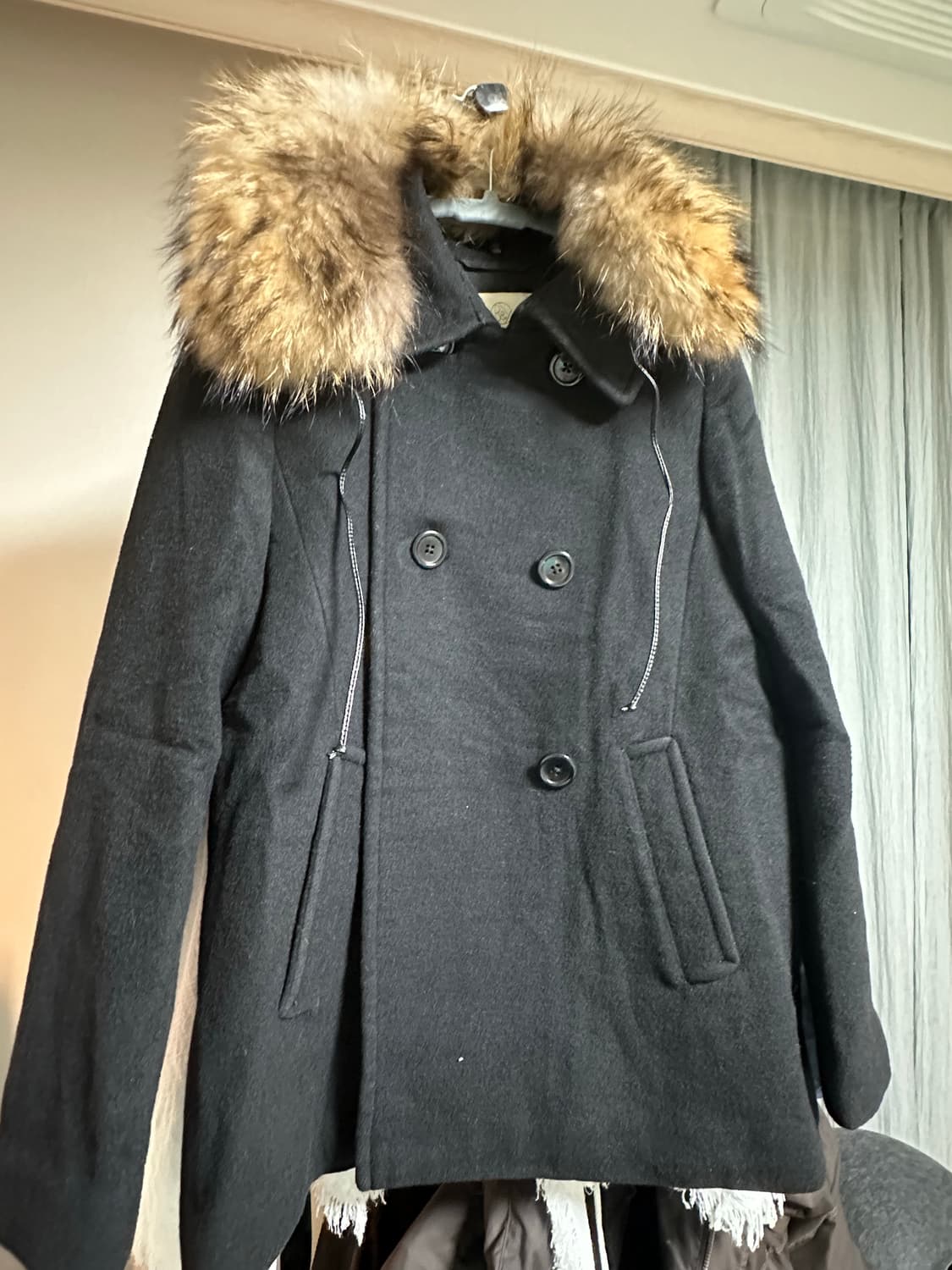 Beauty&youth 뷰티앤유스 퍼 하프코트 상품이미지1