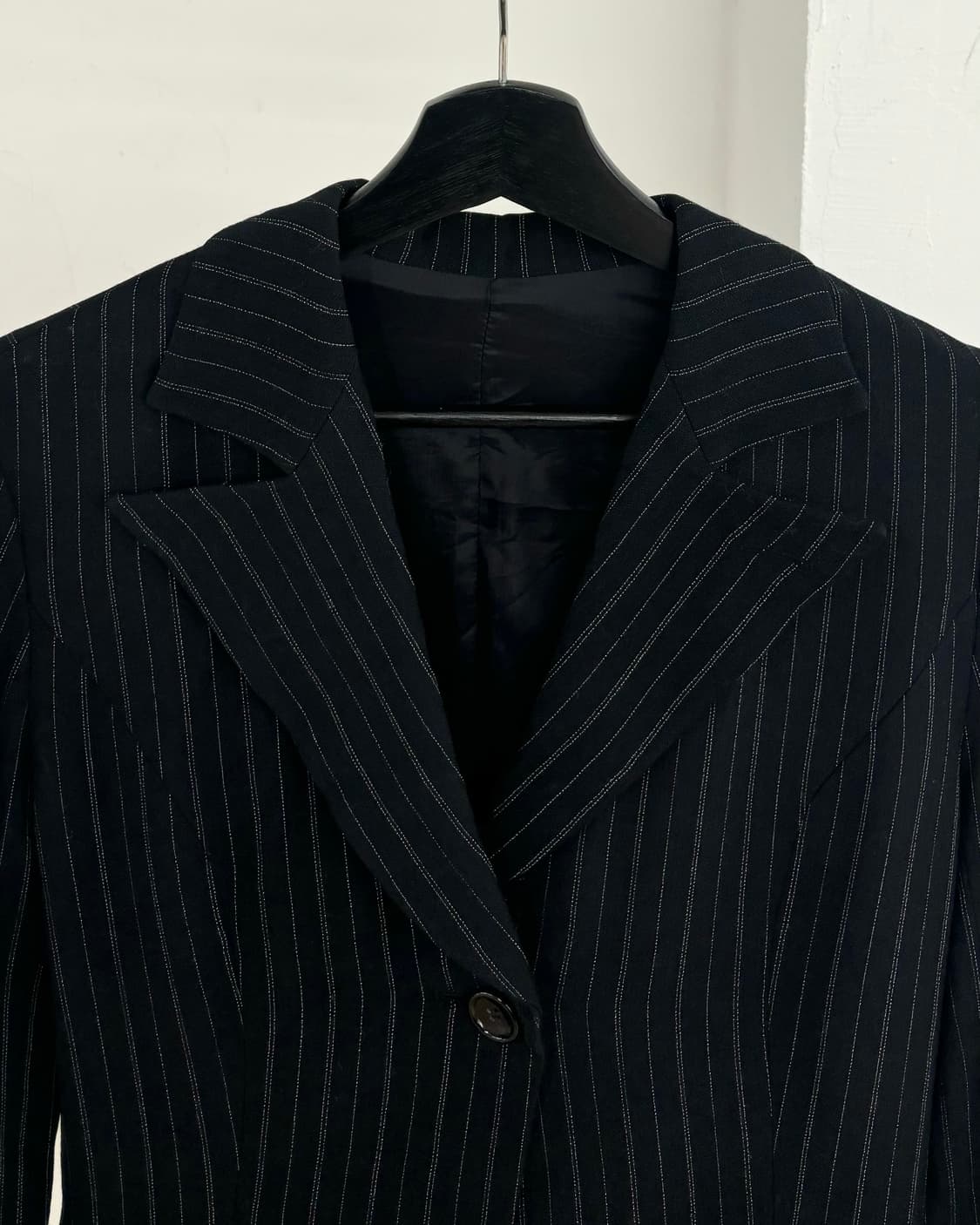 아이위시 요지 블랙 스트라이프 셋업  상품이미지3