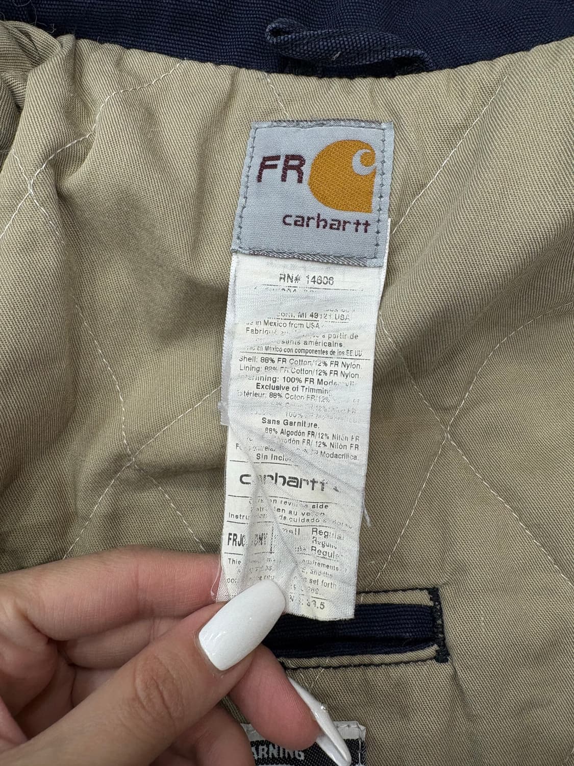 칼하트 누빔 워크자켓 네이비 상품이미지5