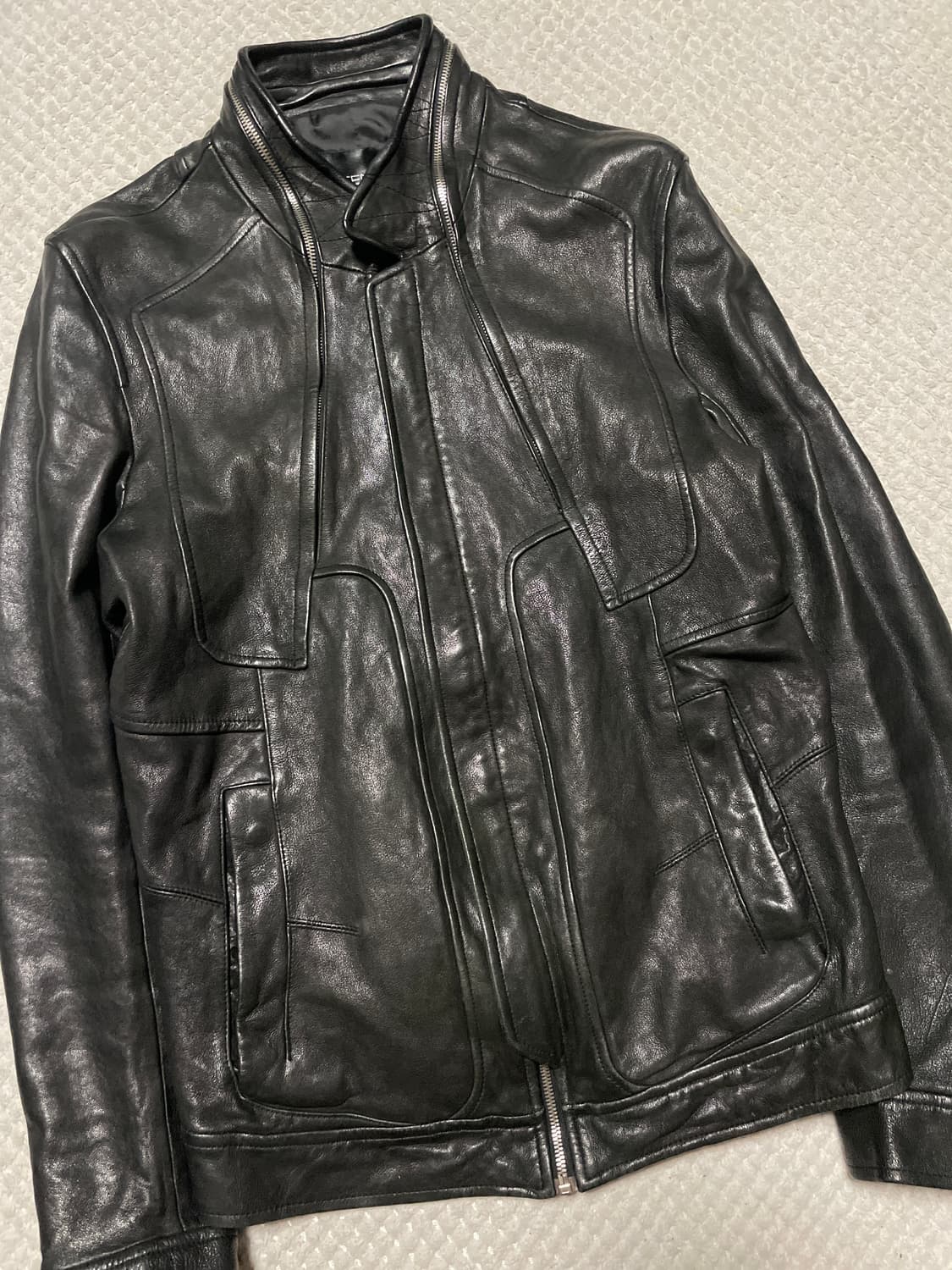 TEMPO HOMME 웨스턴 무드 램스킨 양가죽 지퍼라인 절개 레더  상품이미지7