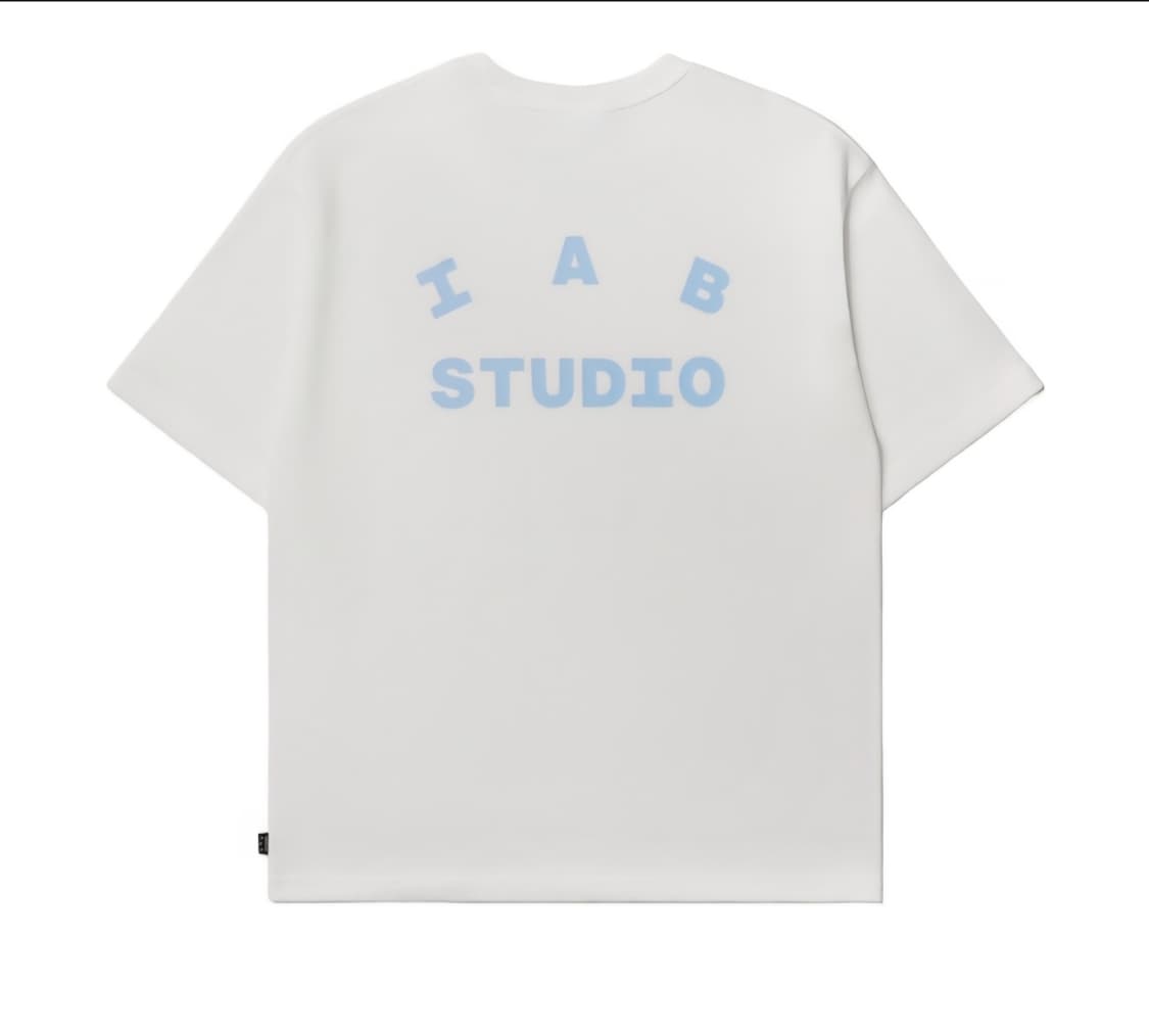 한정수량 IAB  studio 반팔 티셔츠 블랙, 화이트 상품이미지4