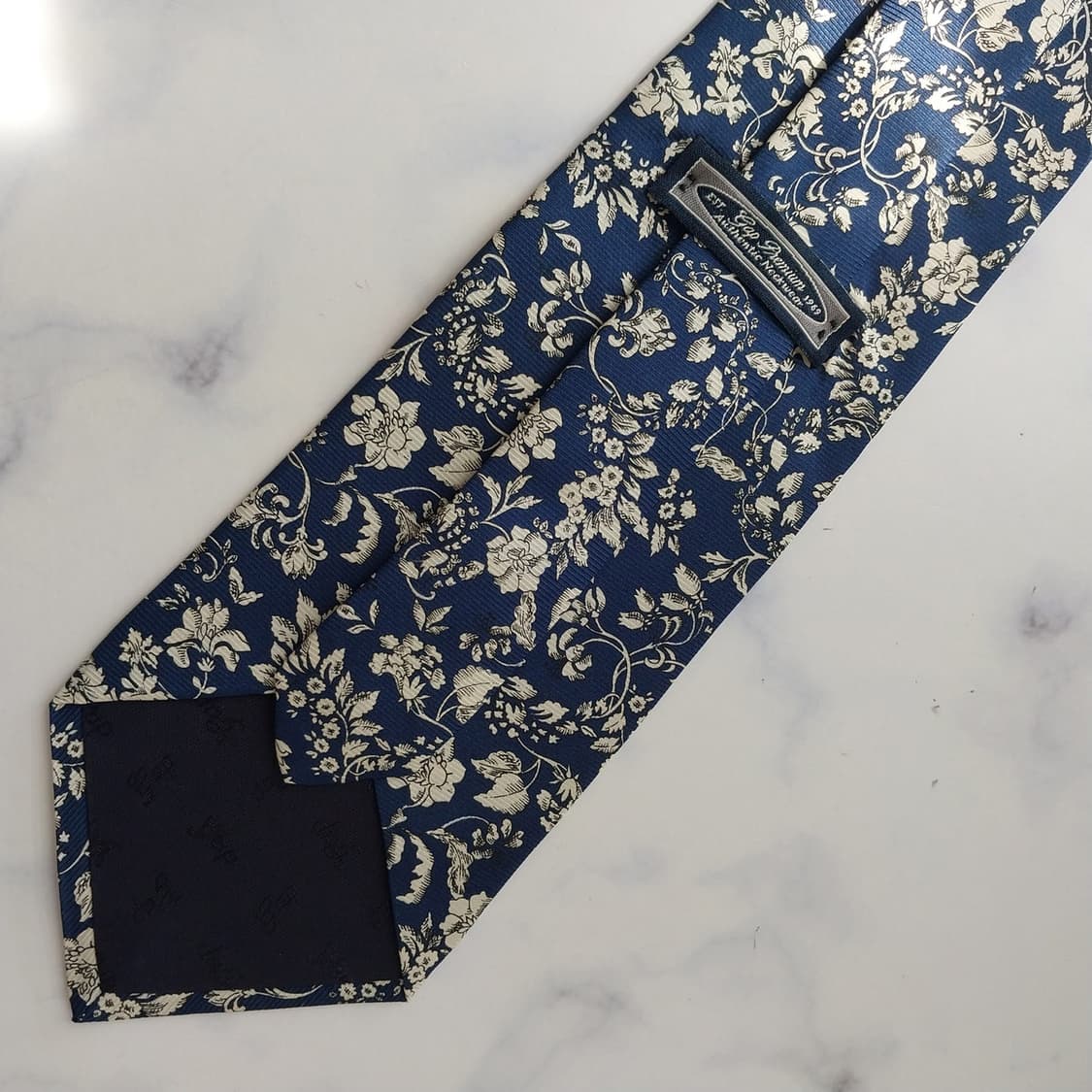 갭 실크 네이비 플라워 패턴 넥타이 10cm A+등급 K2354 상품이미지8