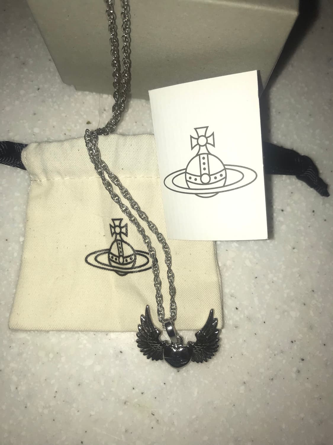 비비안웨스트우드 angel wing 목걸이 상품이미지1