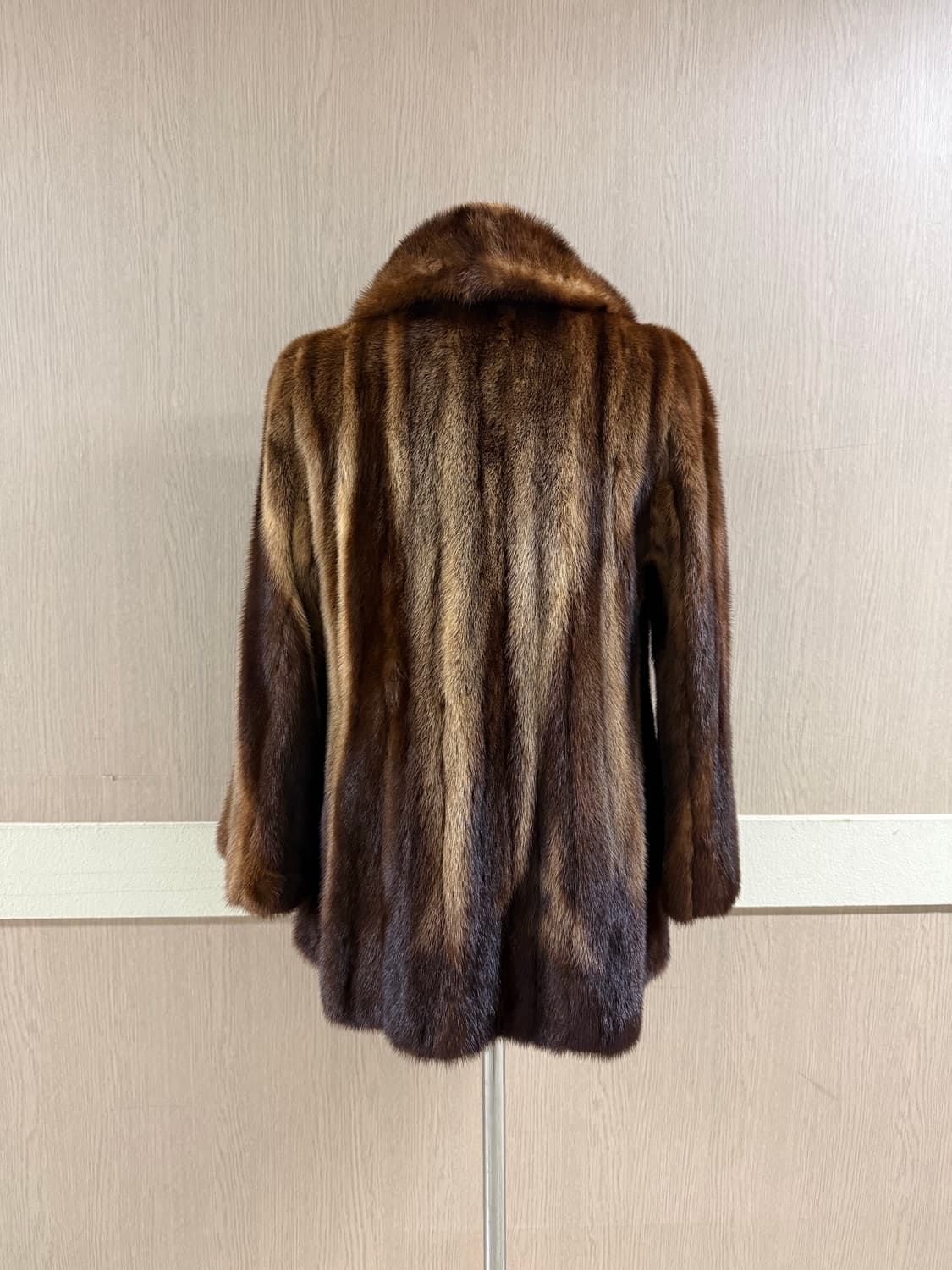 풀스킨 투톤 밍크코트 상품이미지2