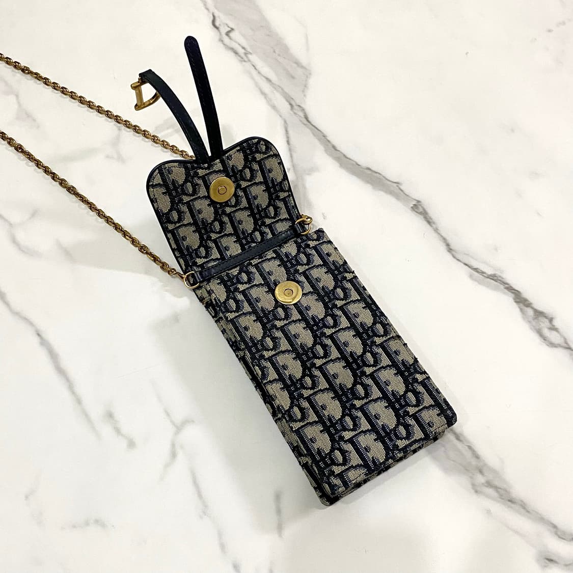 디올 새들 오블리크 자카드 버티컬 파우치 휴대폰 가방 상품이미지8