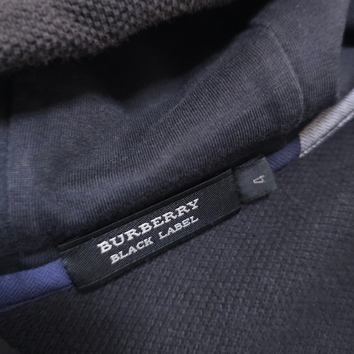 버버리 레더 패치 후드 집업 상품이미지3