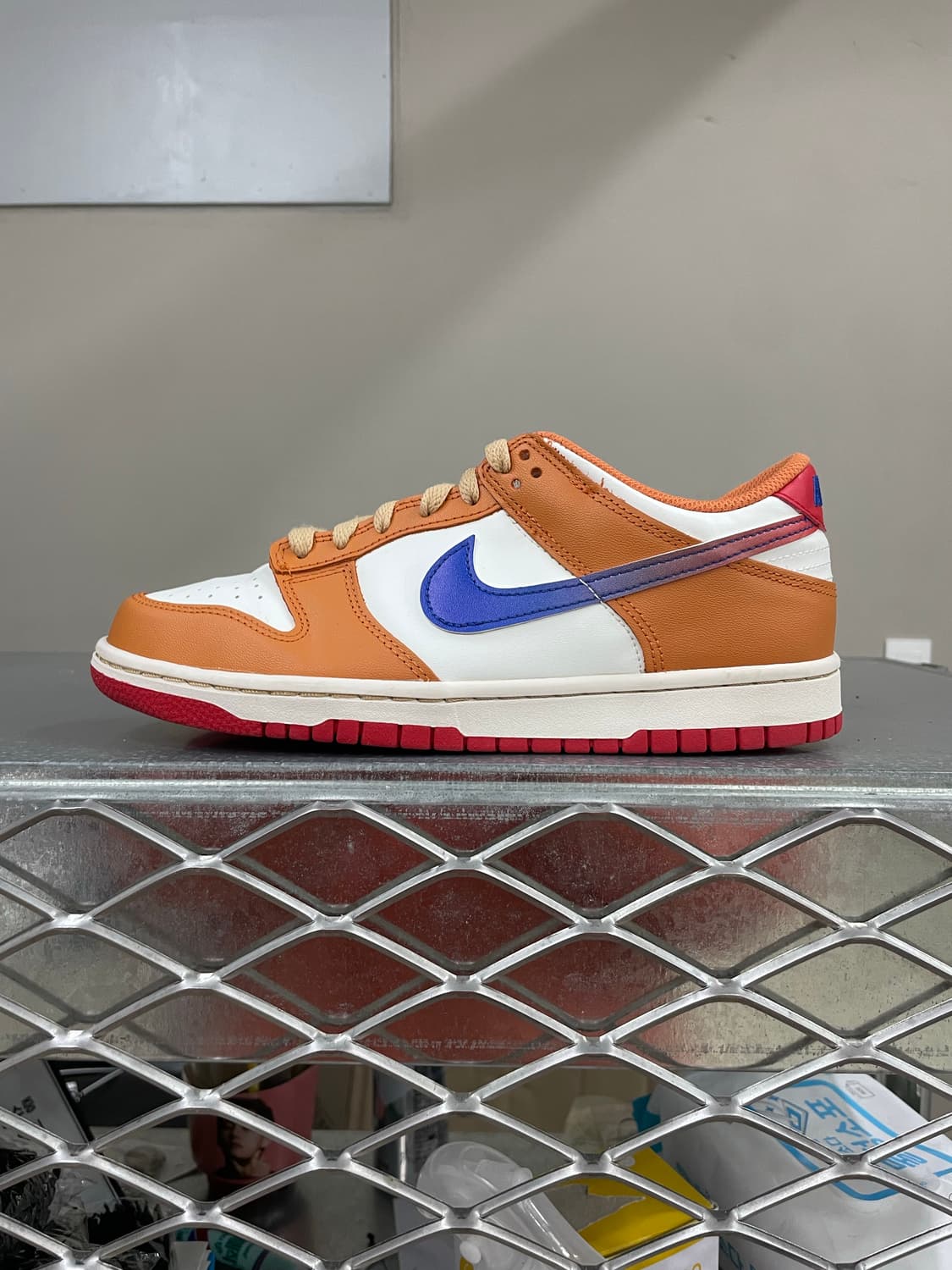 나이키 덩크 로우 게임 로얄 250 상품이미지1