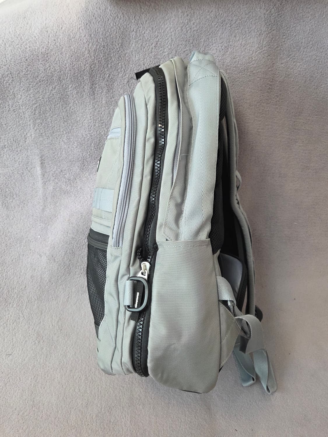 뉴발란스 3D 멀티 백팩
 상품이미지3